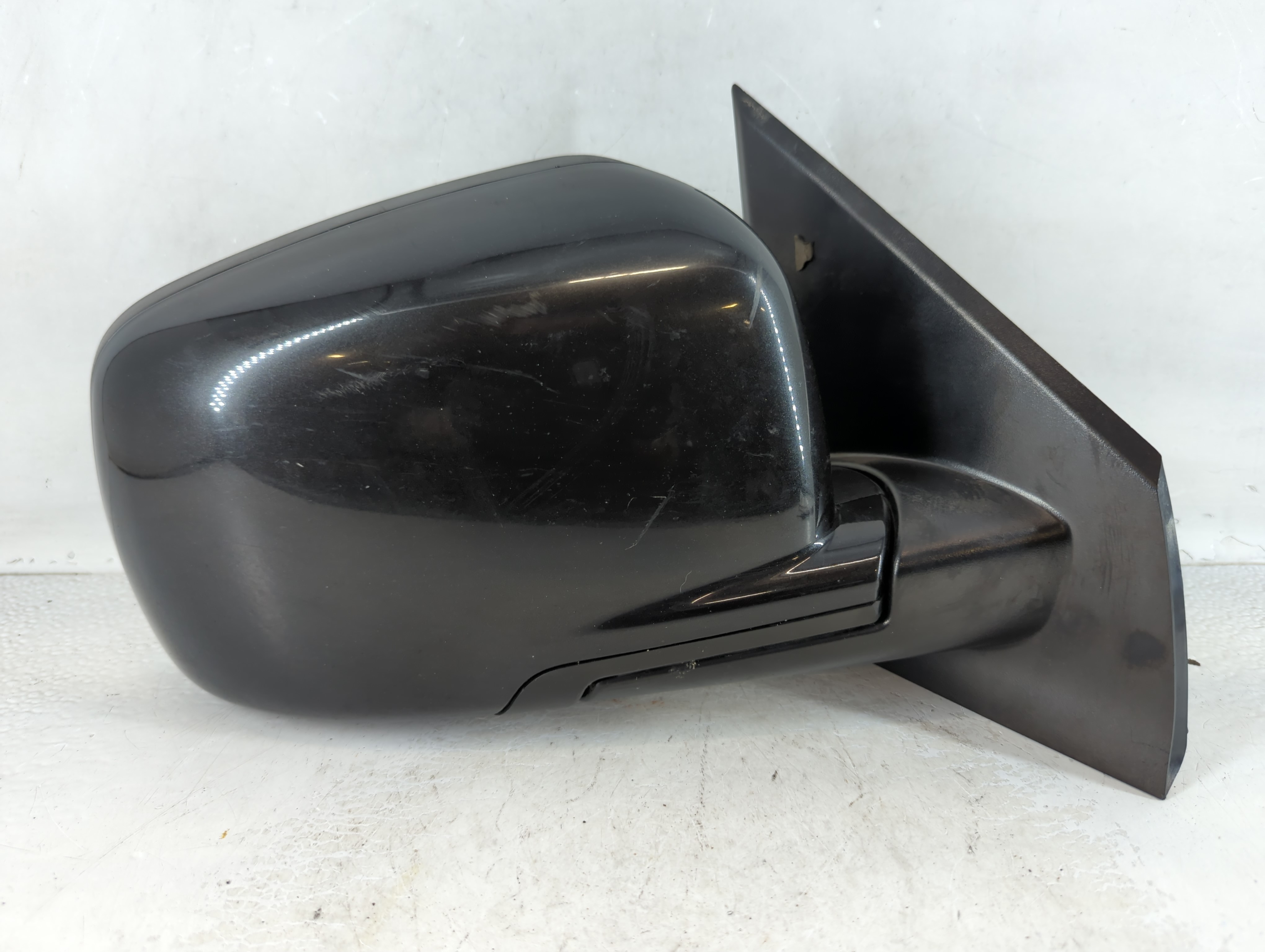 2013 Dodge Journey Passenger Right Side View Power Door Mirror Black 1067108 - Oemusedautoparts1.com