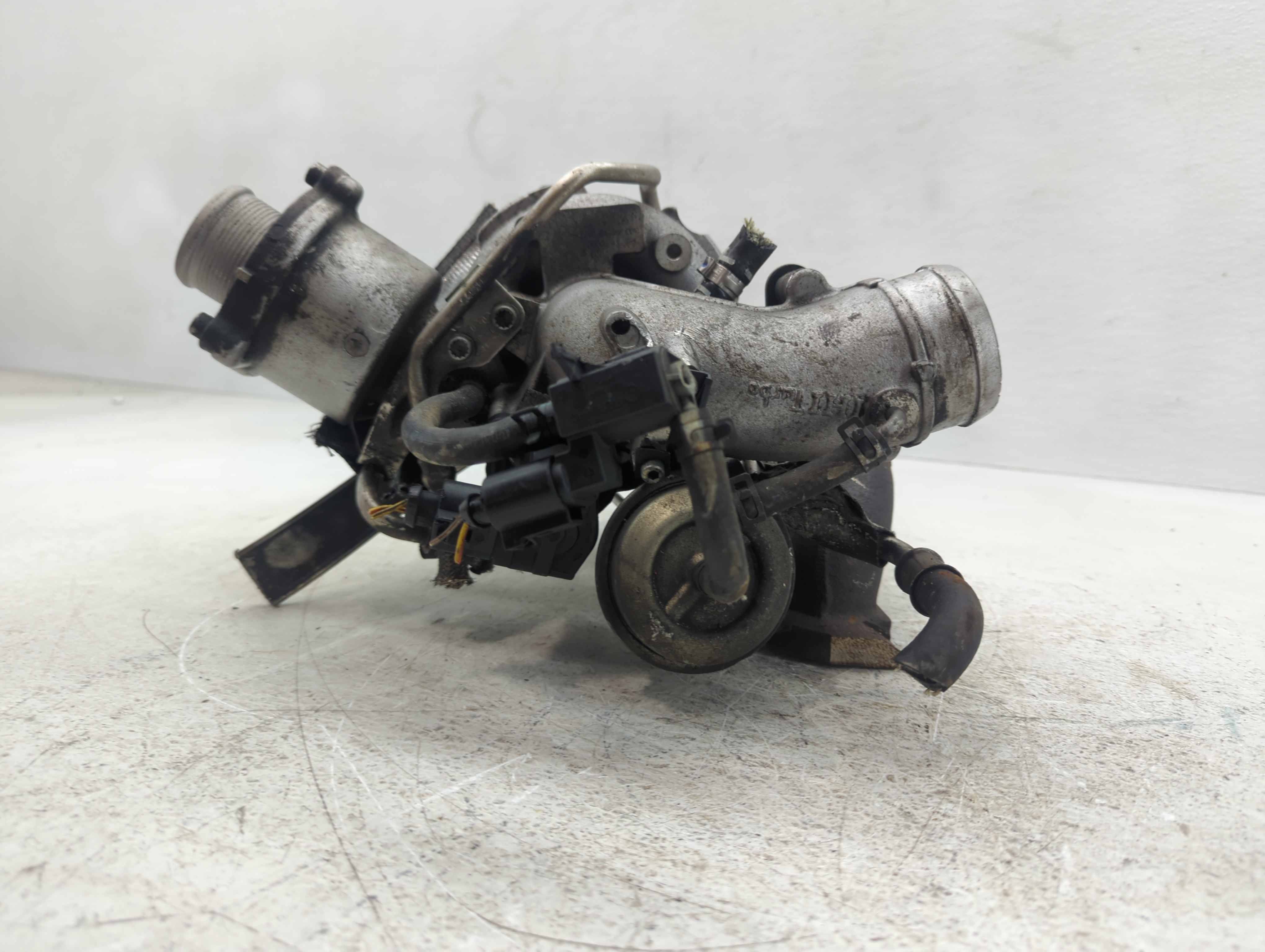 Picture of 2013-2016 Audi A4 Turbocharger Turbo Charger Super Charger Supercharger 1067125