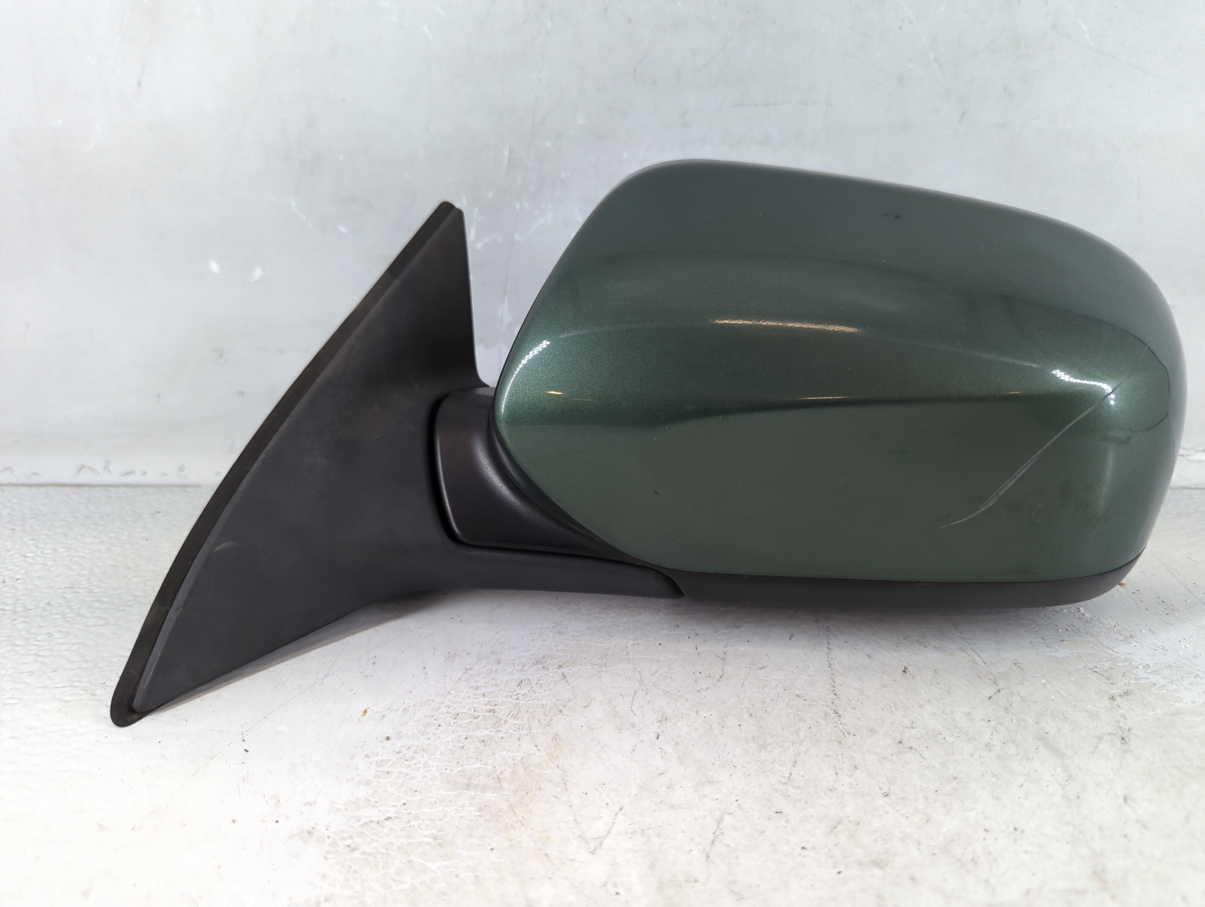 2011-2014 Subaru Legacy Driver Left Side View Power Door Mirror 1067220 - Oemusedautoparts1.com