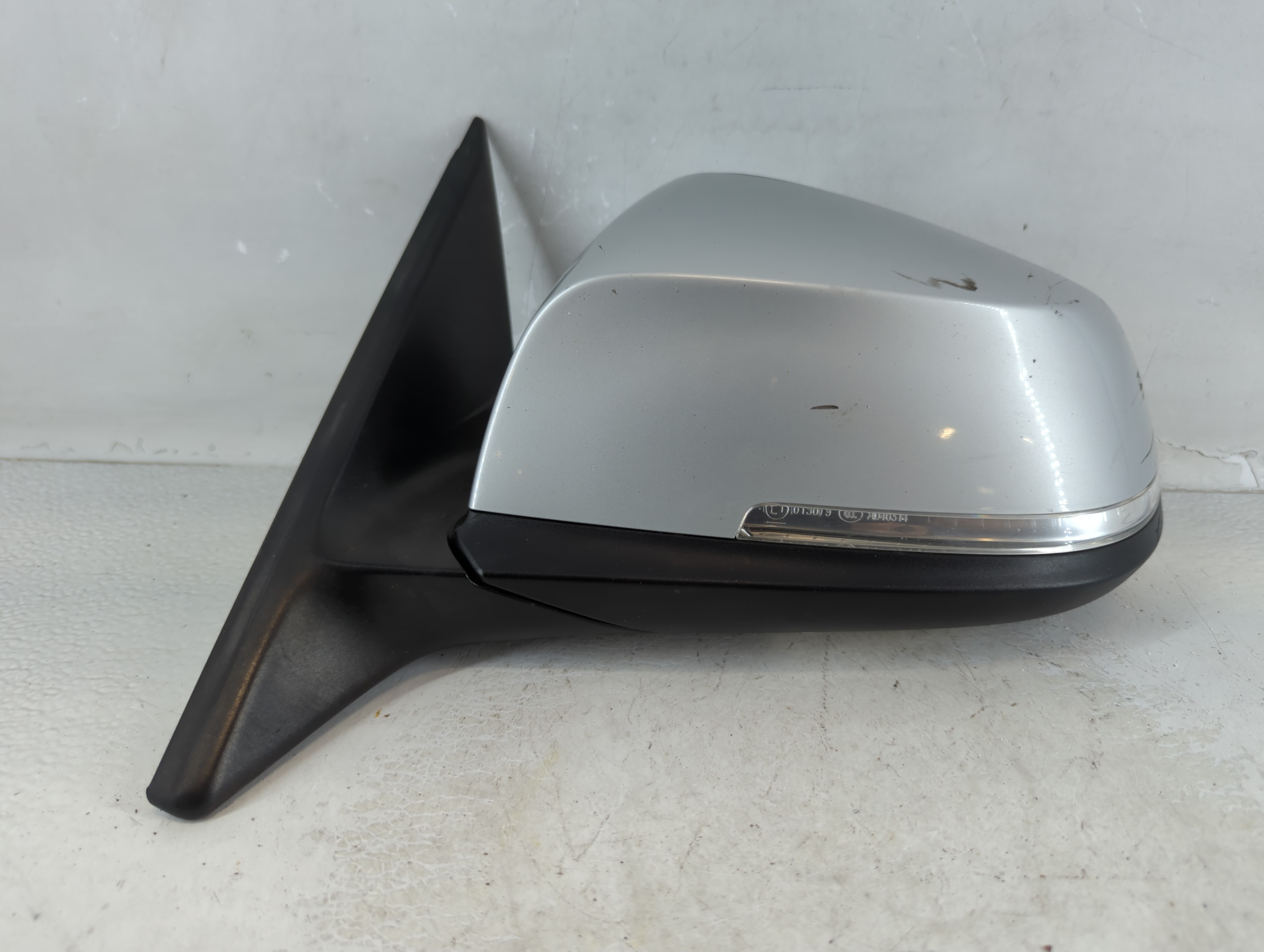 Picture of 2013-2016 Bmw 328i Driver Left Side View Power Door Mirror Silver 1067225