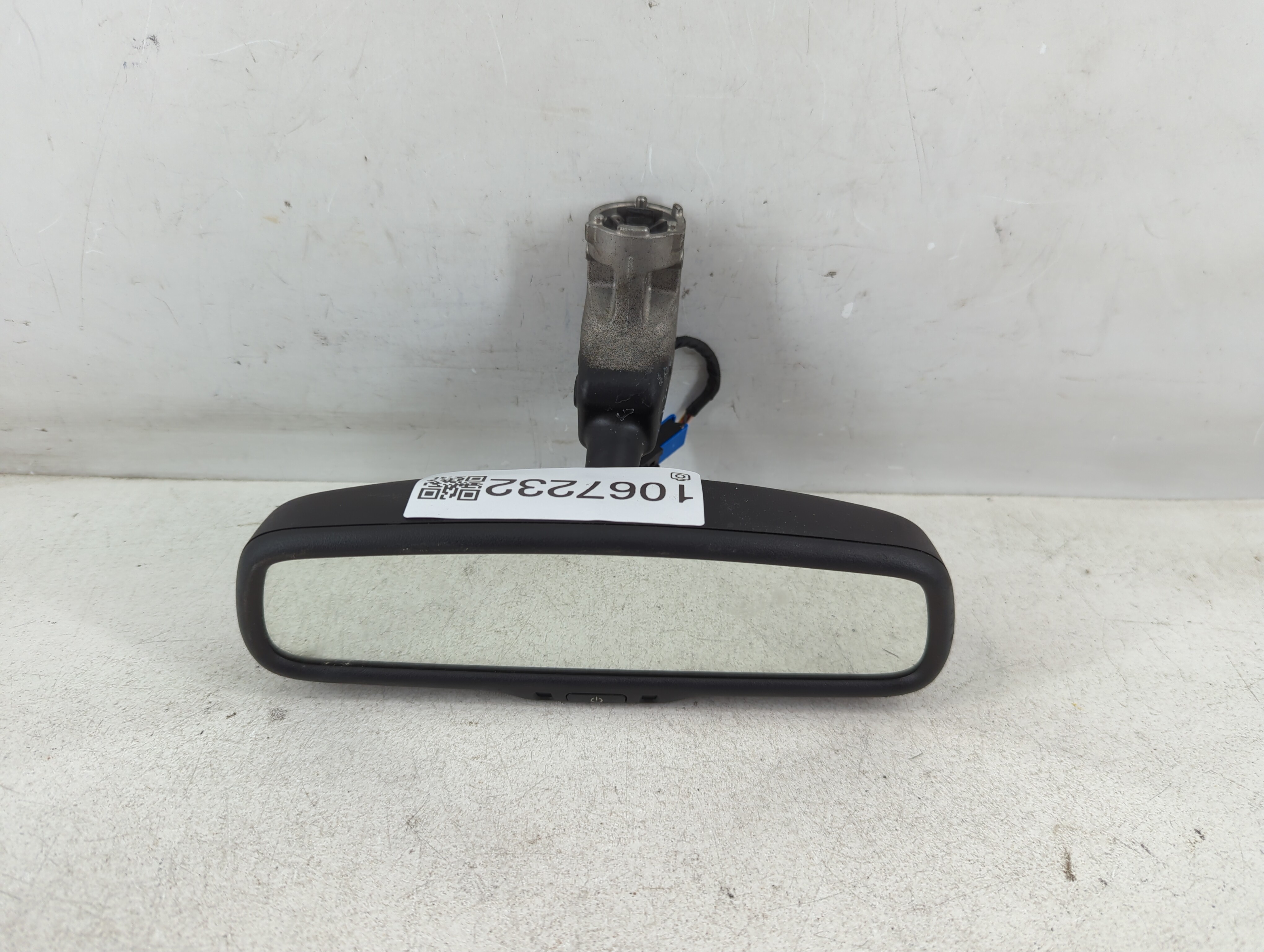 2017-2017 Alfa Romeo Giulia Interior Rear View Mirror Oem 1067232 - Oemusedautoparts1.com