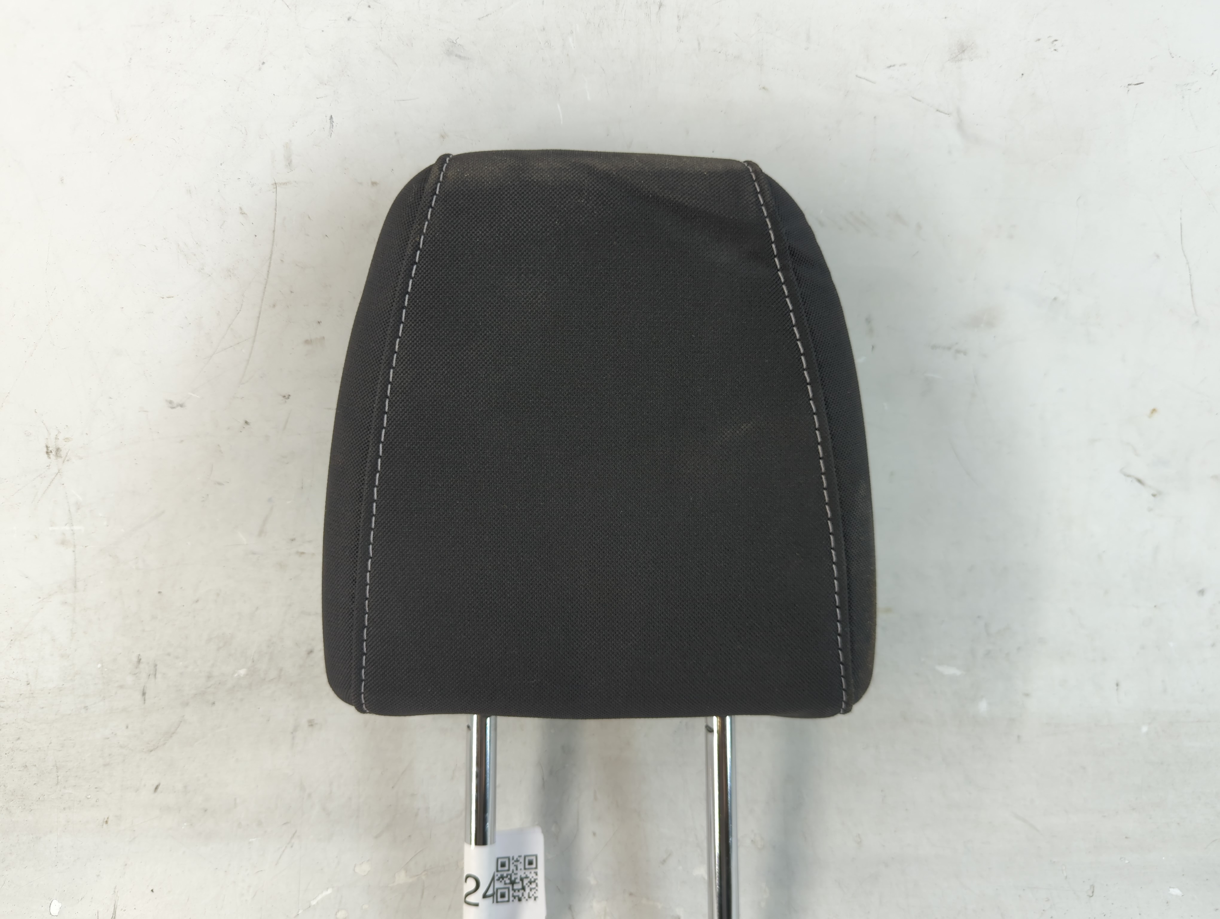 2016-2019 Ford Escape Headrest Head Rest Rear Seat Black 1067241 - Oemusedautoparts1.com