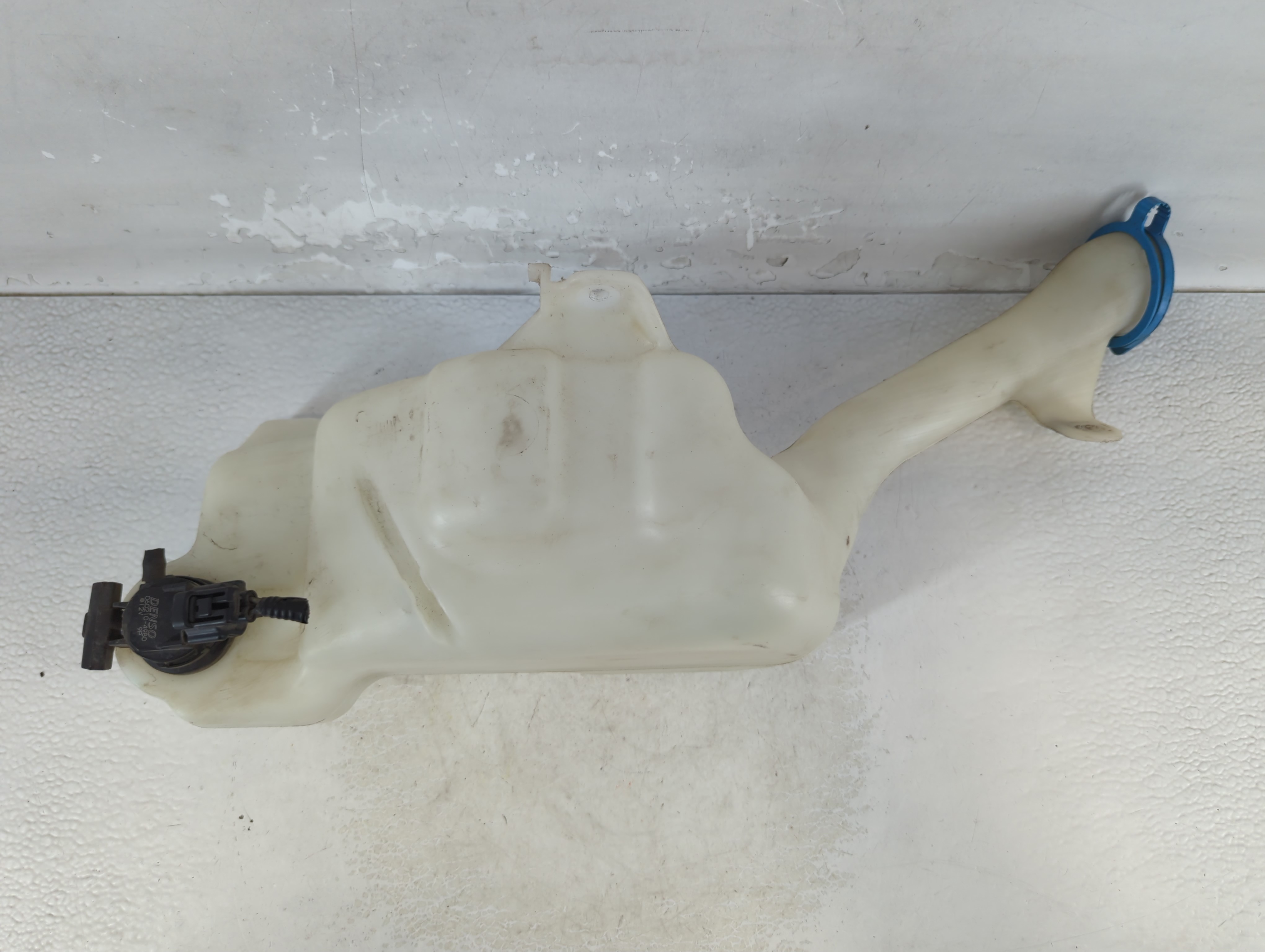 2013-2017 Honda Accord Windshield Washer Fluid Reservoir Bottle Oem 1067302 - Oemusedautoparts1.com