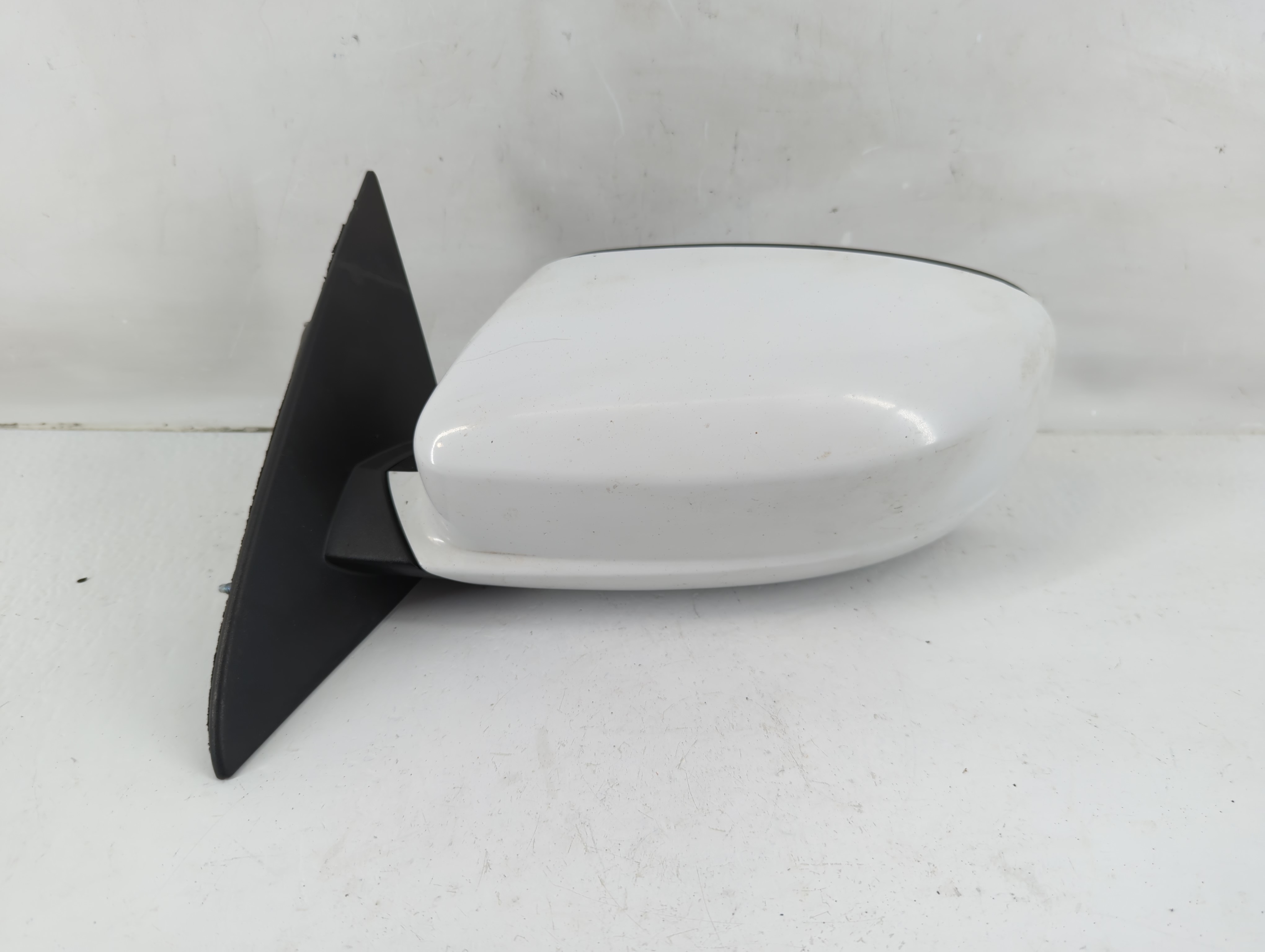 Picture of 2011-2014 Chrysler 200 Driver Left Side View Manual Door Mirror White 1067331