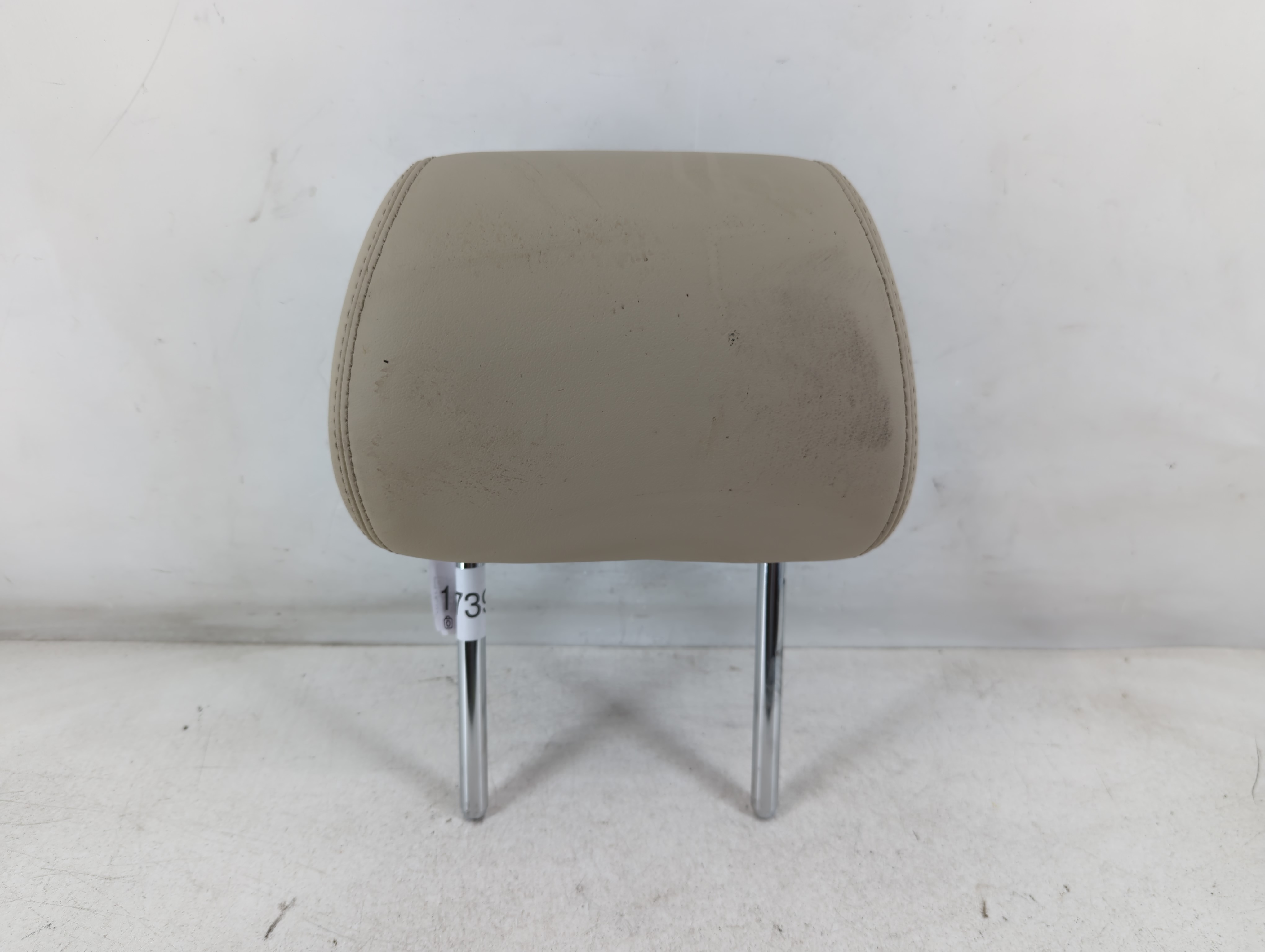 2016-2017 Buick Verano Headrest Head Rest Rear Seat Tan 1067392 - Oemusedautoparts1.com