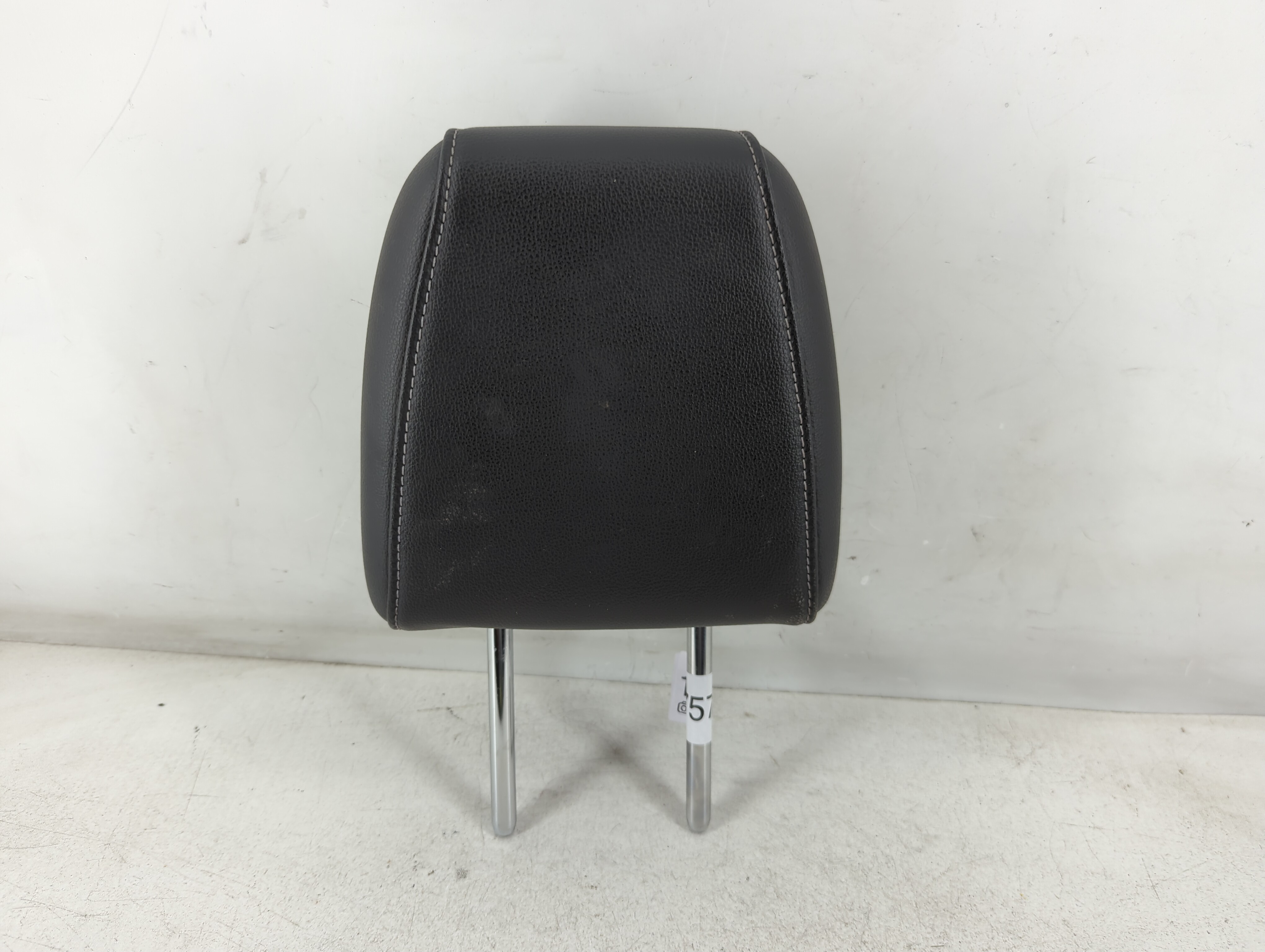 2018 Ford Escape Headrest Head Rest Rear Seat Black 1067572 - Oemusedautoparts1.com