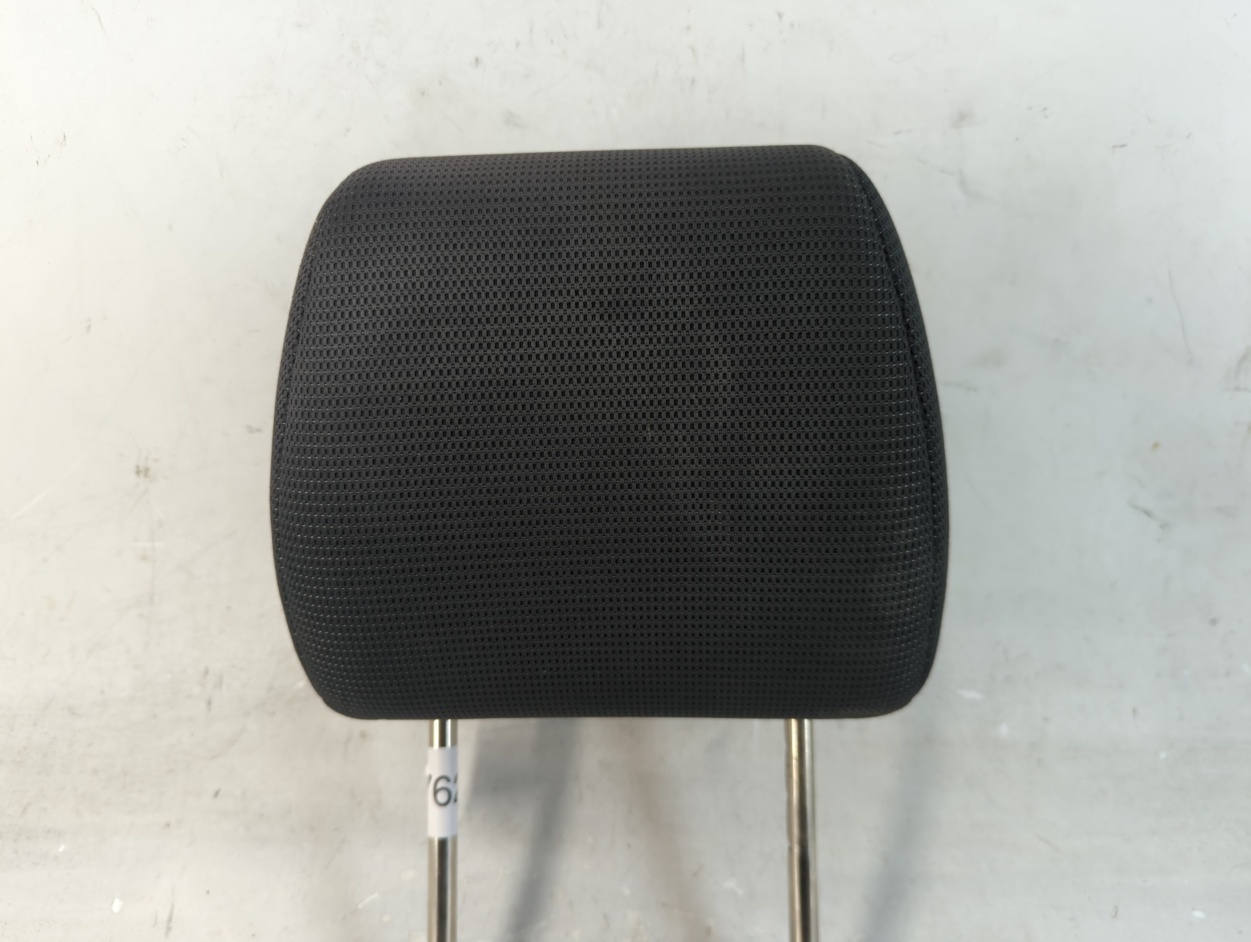 2010-2010 Mazda 3 Headrest Head Rest Front Driver Passenger Seat Black 1067626 - Oemusedautoparts1.com
