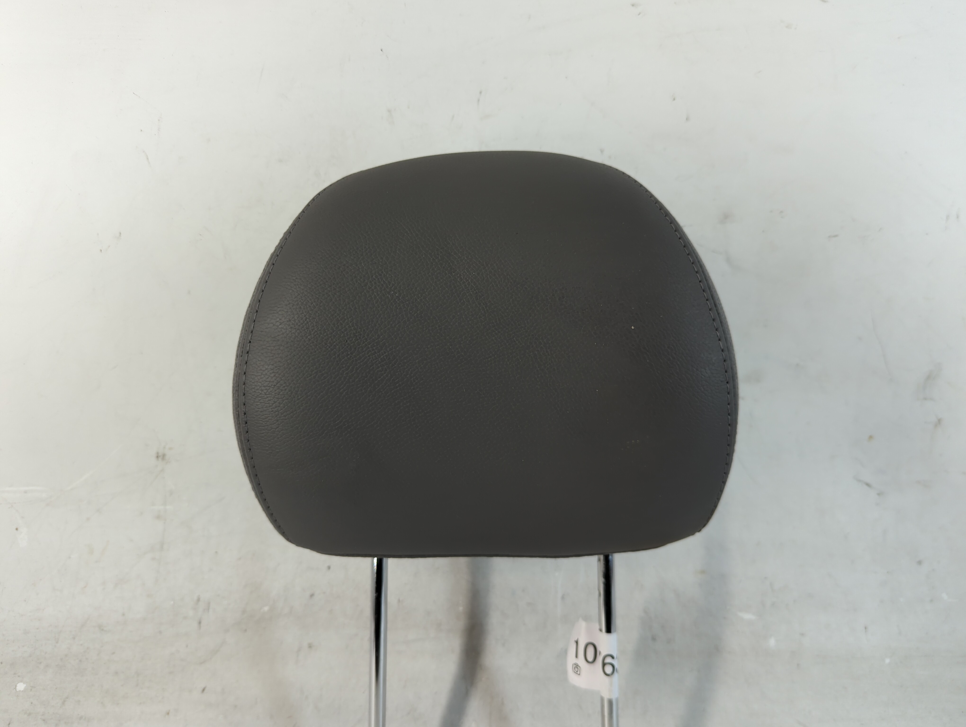 2014-2014 Hyundai Sonata Headrest Head Rest Front Driver Passenger Seat 1067634 - Oemusedautoparts1.com