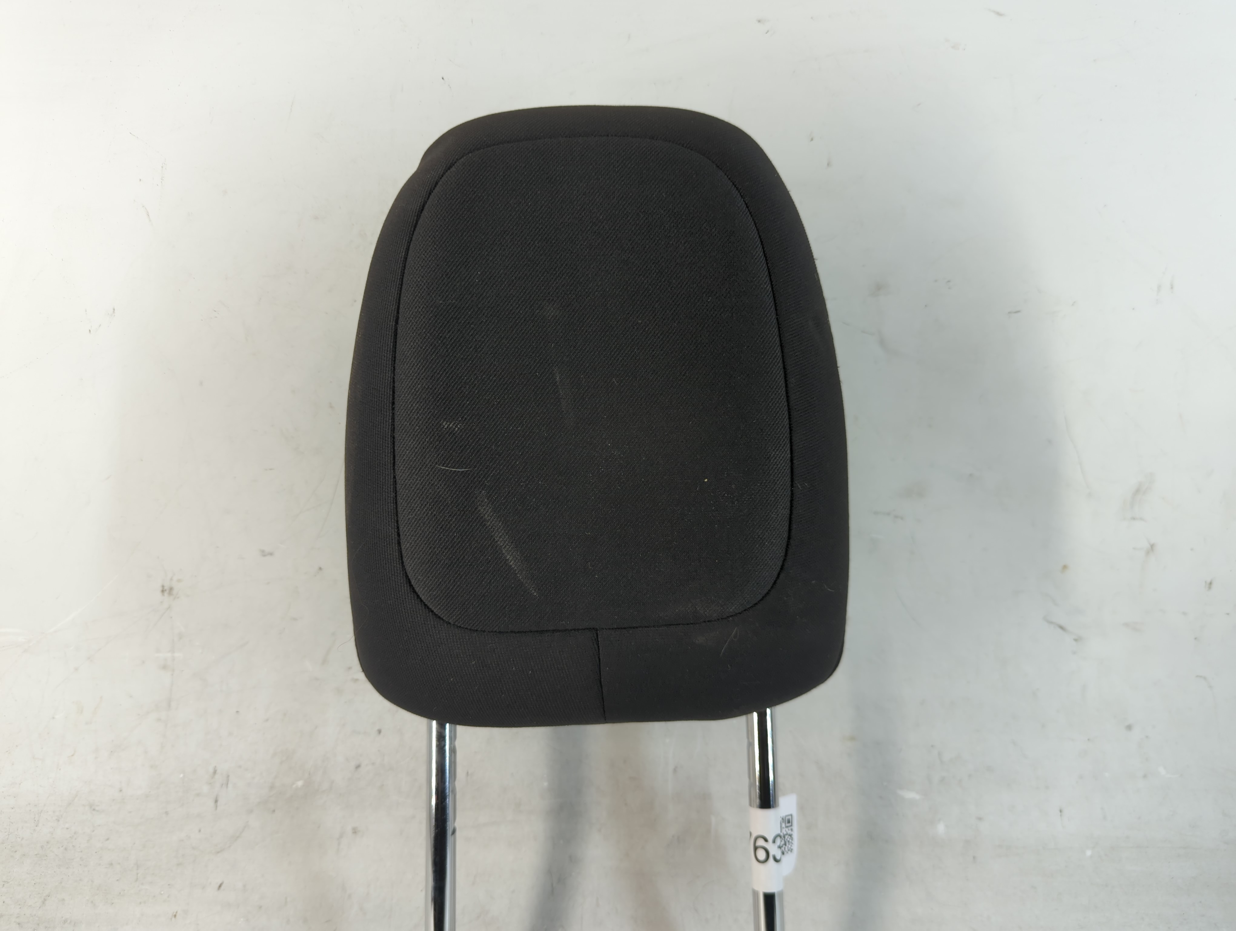 2015-2022 Jeep Cherokee Headrest Head Rest Front Driver Passenger Seat 1067637 - Oemusedautoparts1.com