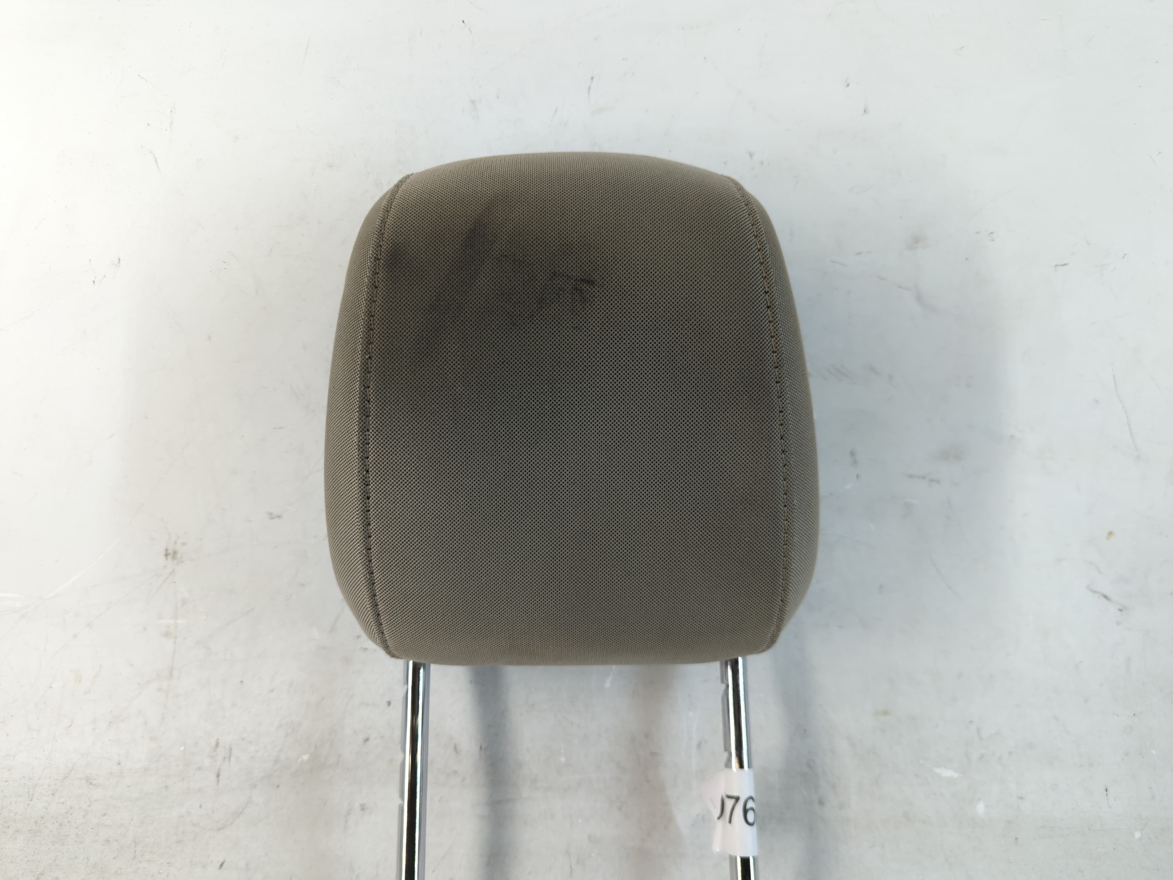 2016-2019 Ford Escape Headrest Head Rest Front Driver Passenger Seat 1067660 - Oemusedautoparts1.com