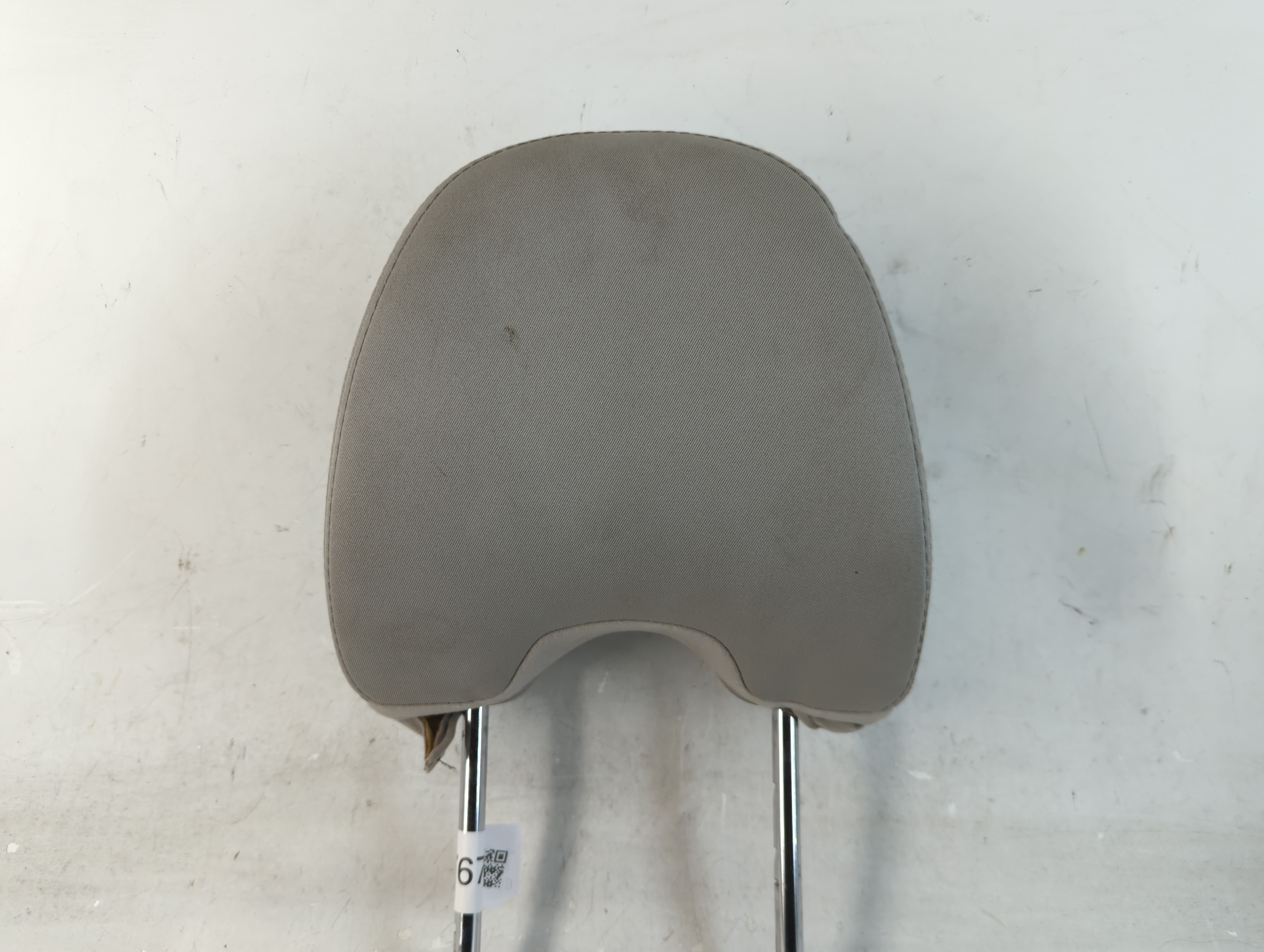 2011 Subaru Forester Headrest Head Rest Front Driver Passenger Seat Grey 1067672 - Oemusedautoparts1.com