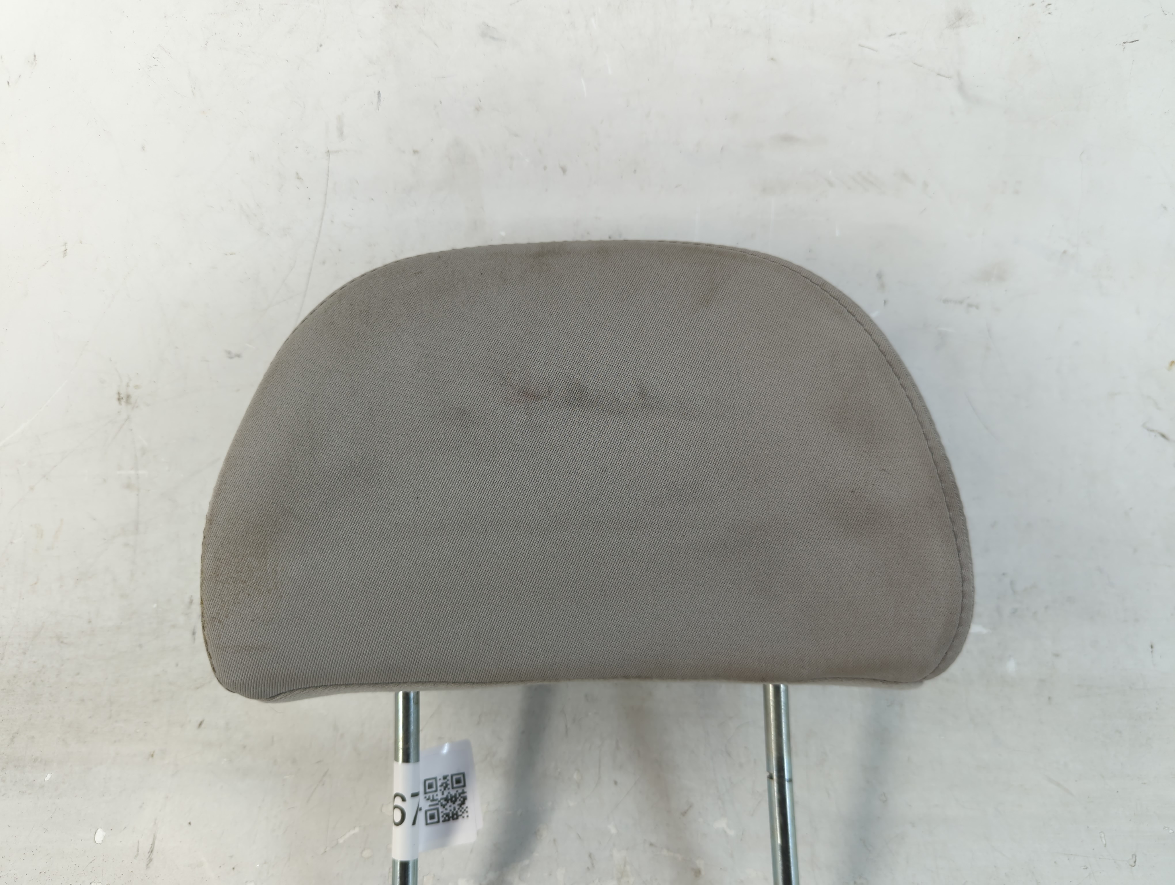 Picture of 2009 Subaru Forester Headrest Head Rest Rear Seat Grey 1067674