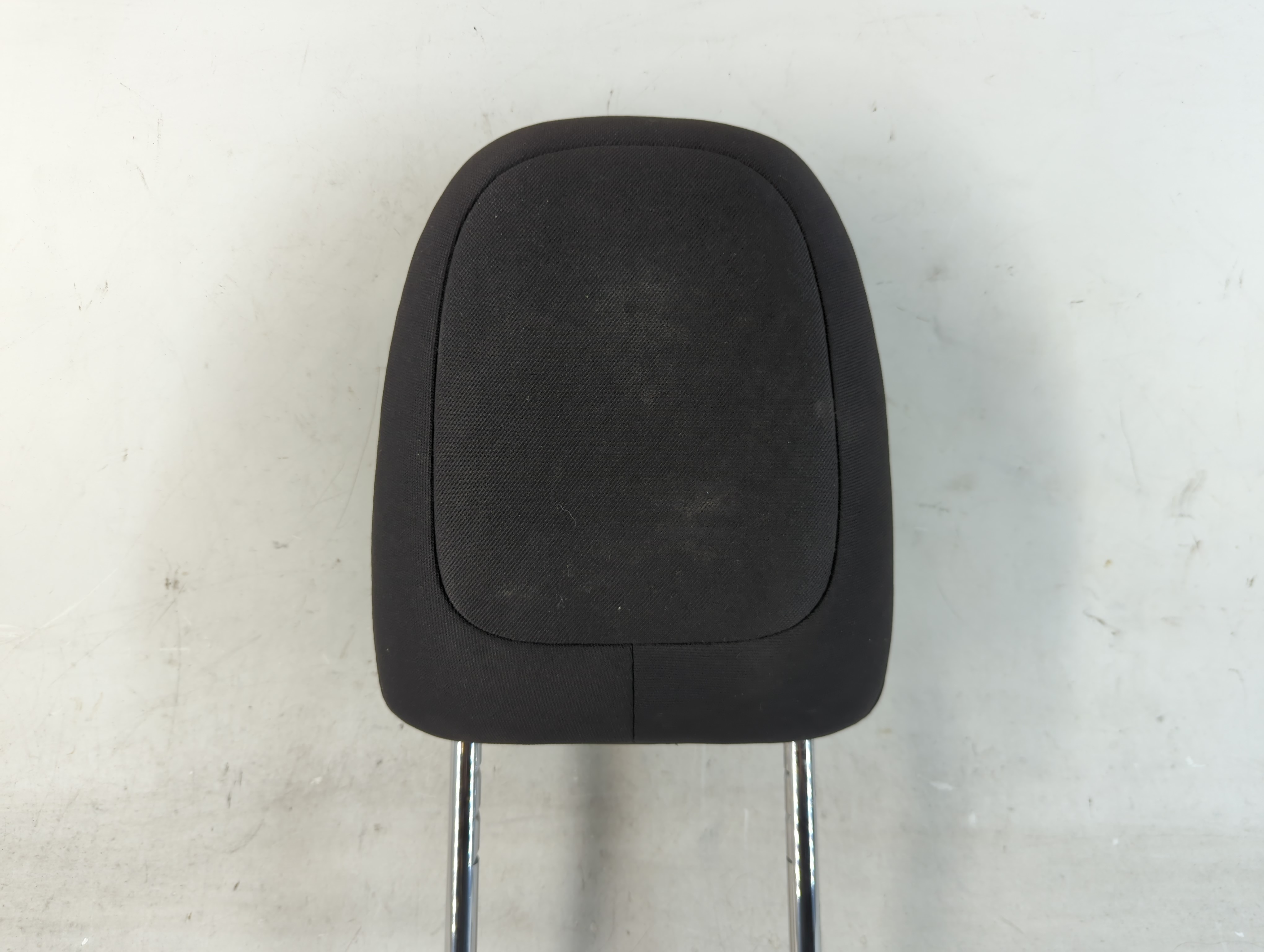 2015-2022 Jeep Cherokee Headrest Head Rest Front Driver Passenger Seat 1067677 - Oemusedautoparts1.com