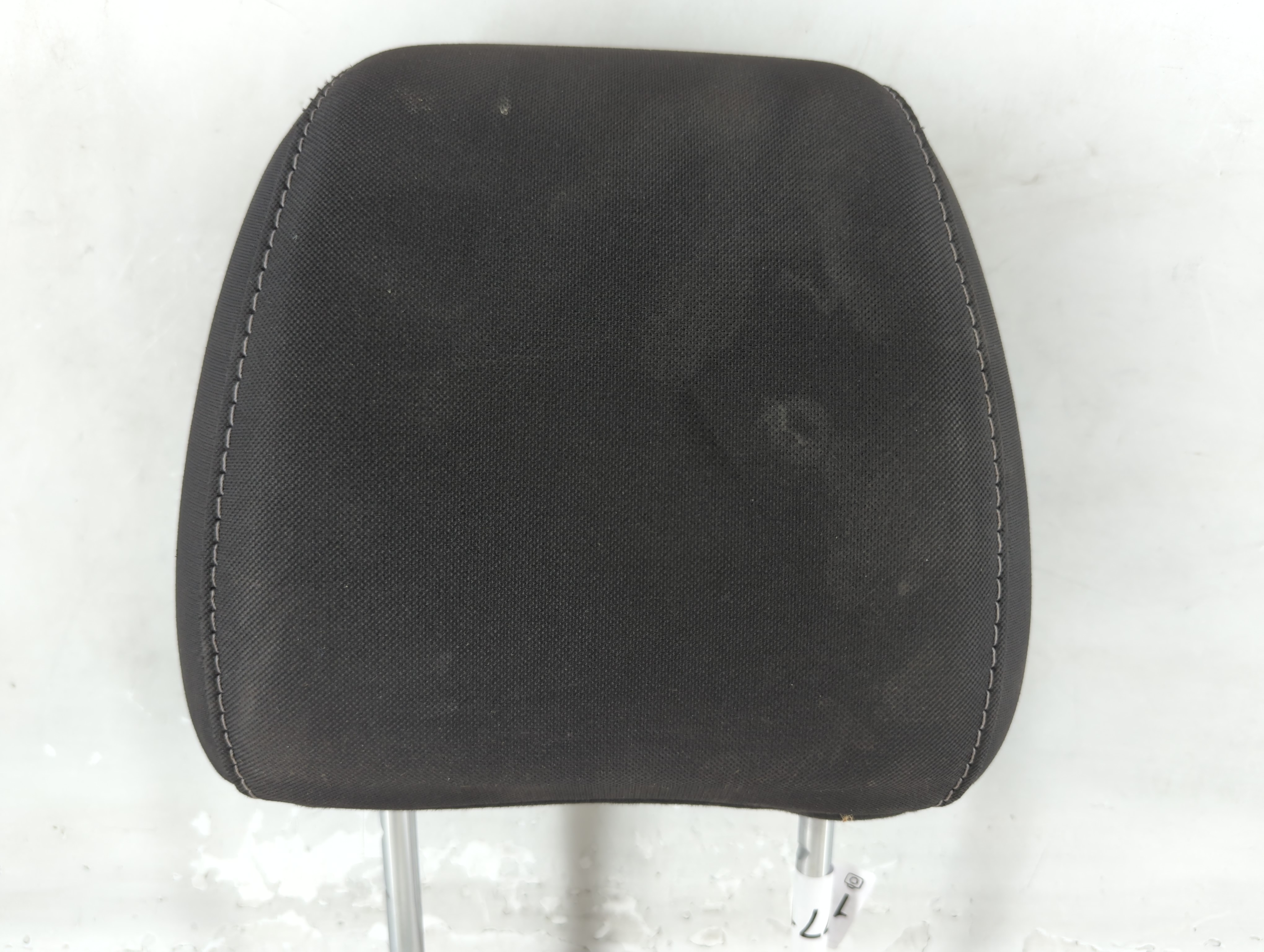 2013-2015 Ford Escape Headrest Head Rest Front Driver Passenger Seat 1067714 - Oemusedautoparts1.com