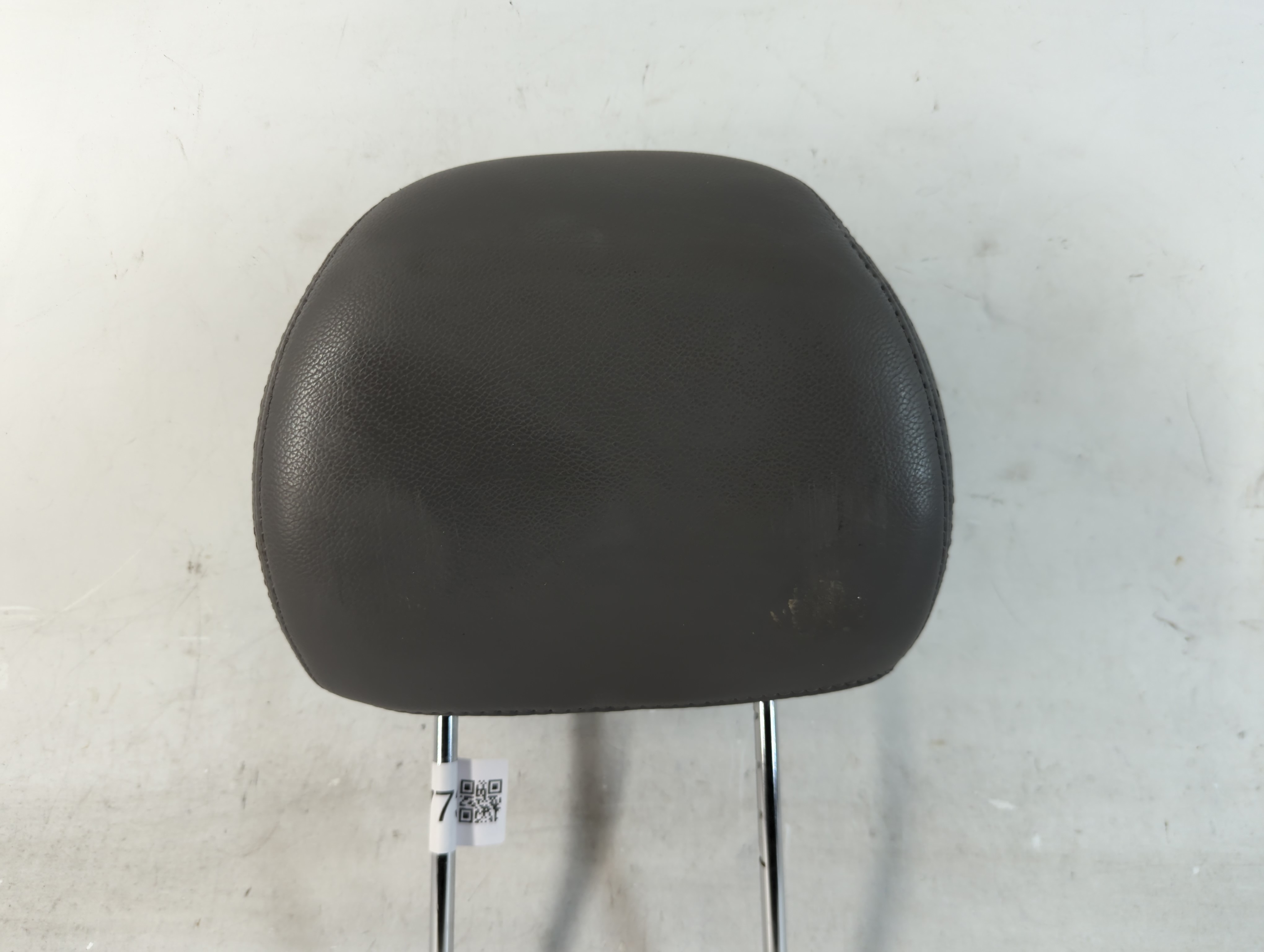 2013-2015 Hyundai Sonata Headrest Head Rest Front Driver Passenger Seat 1067734 - Oemusedautoparts1.com