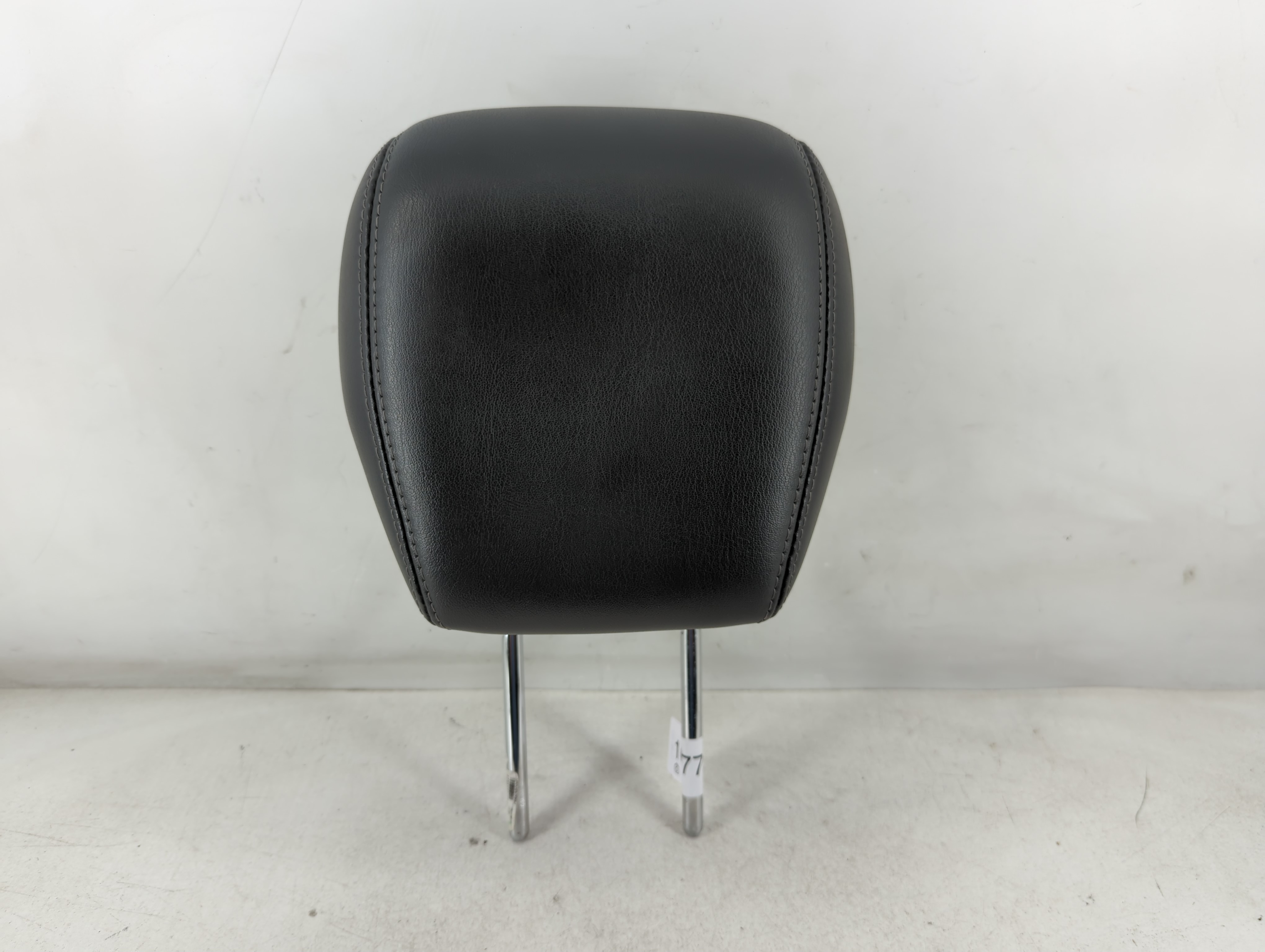 2014-2017 Buick Enclave Headrest Head Rest Front Driver Passenger Seat 1067755 - Oemusedautoparts1.com