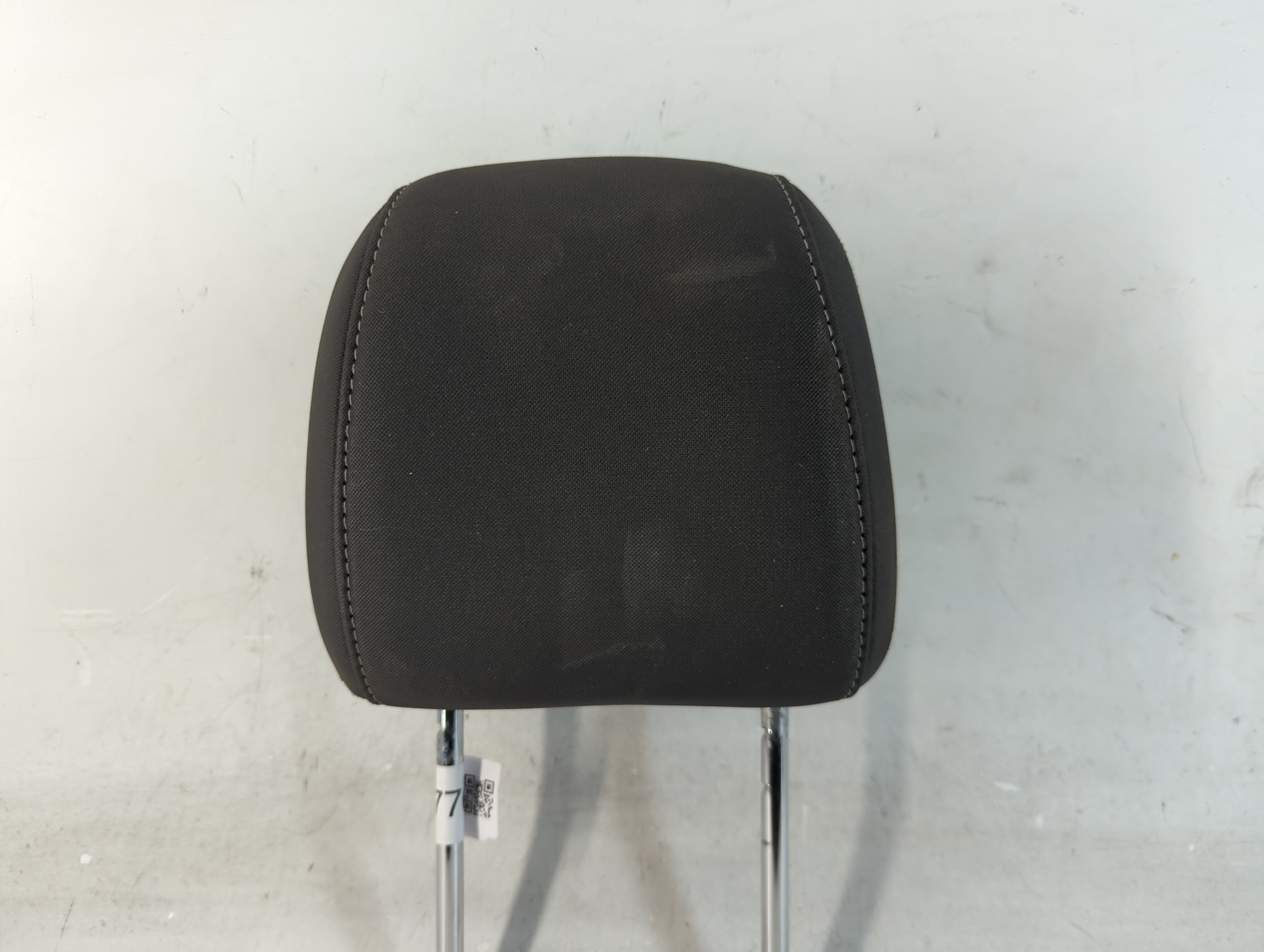 2017-2019 Ford Escape Headrest Head Rest Front Driver Passenger Seat 1067768 - Oemusedautoparts1.com