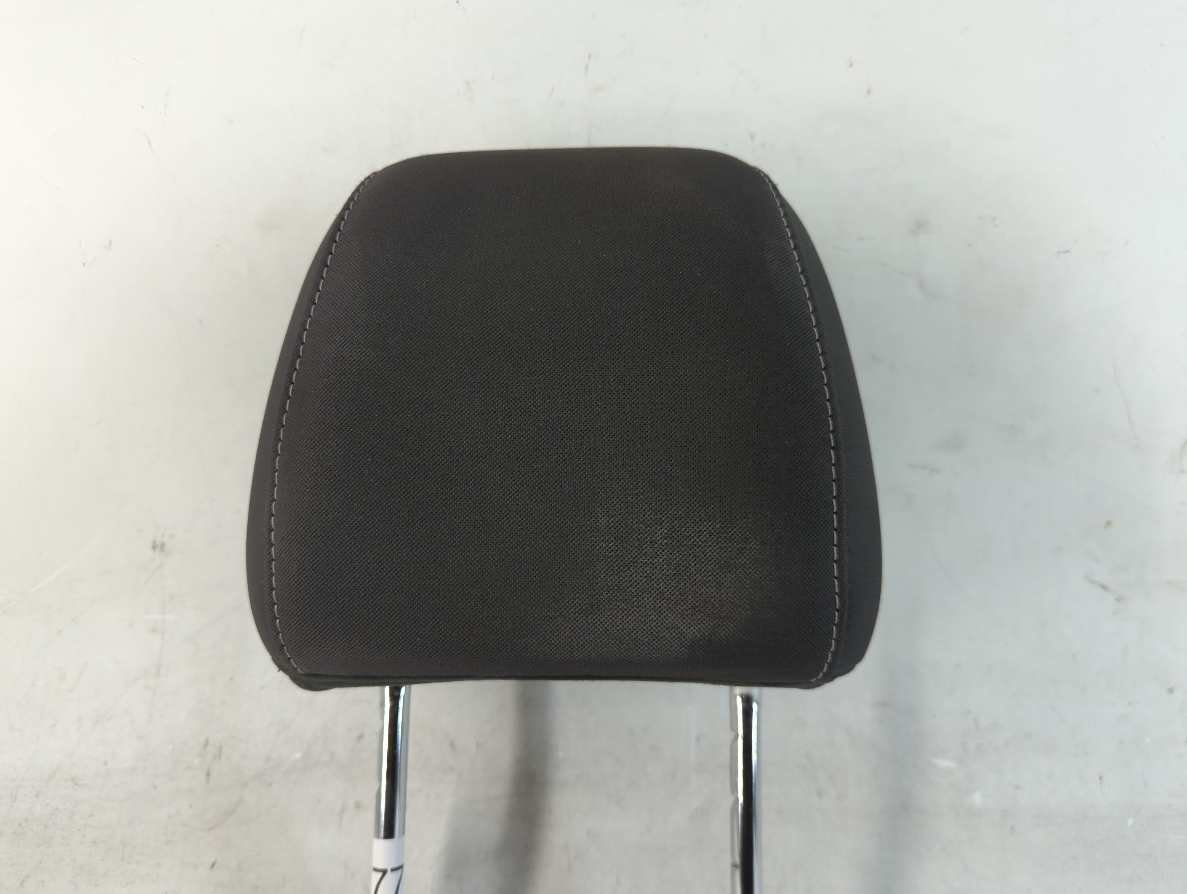 2014-2015 Ford Escape Headrest Head Rest Front Driver Passenger Seat 1067773 - Oemusedautoparts1.com