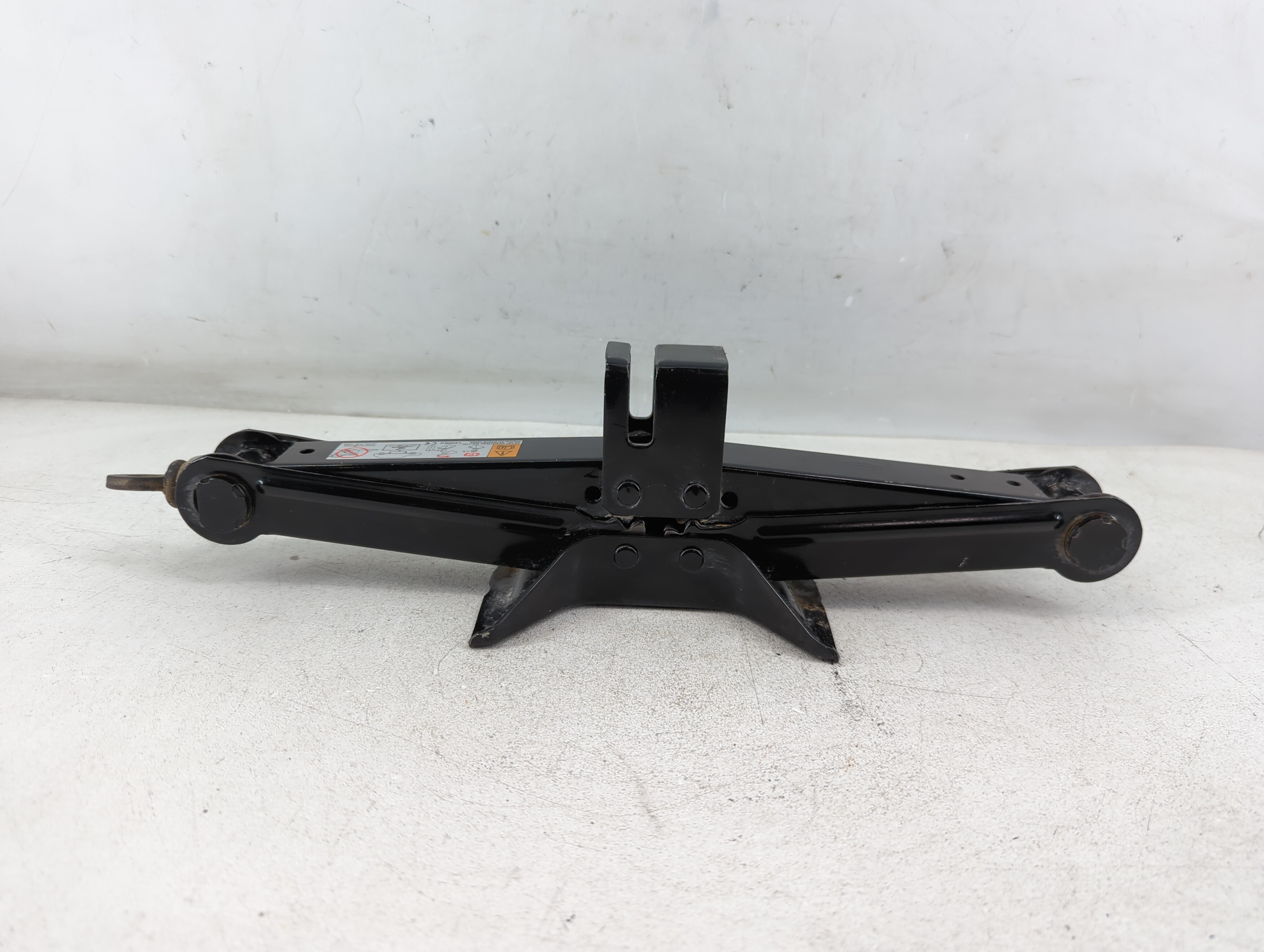 Picture of 2019 Mazda Cx-5 Spare Scissor Car Jack 1067792