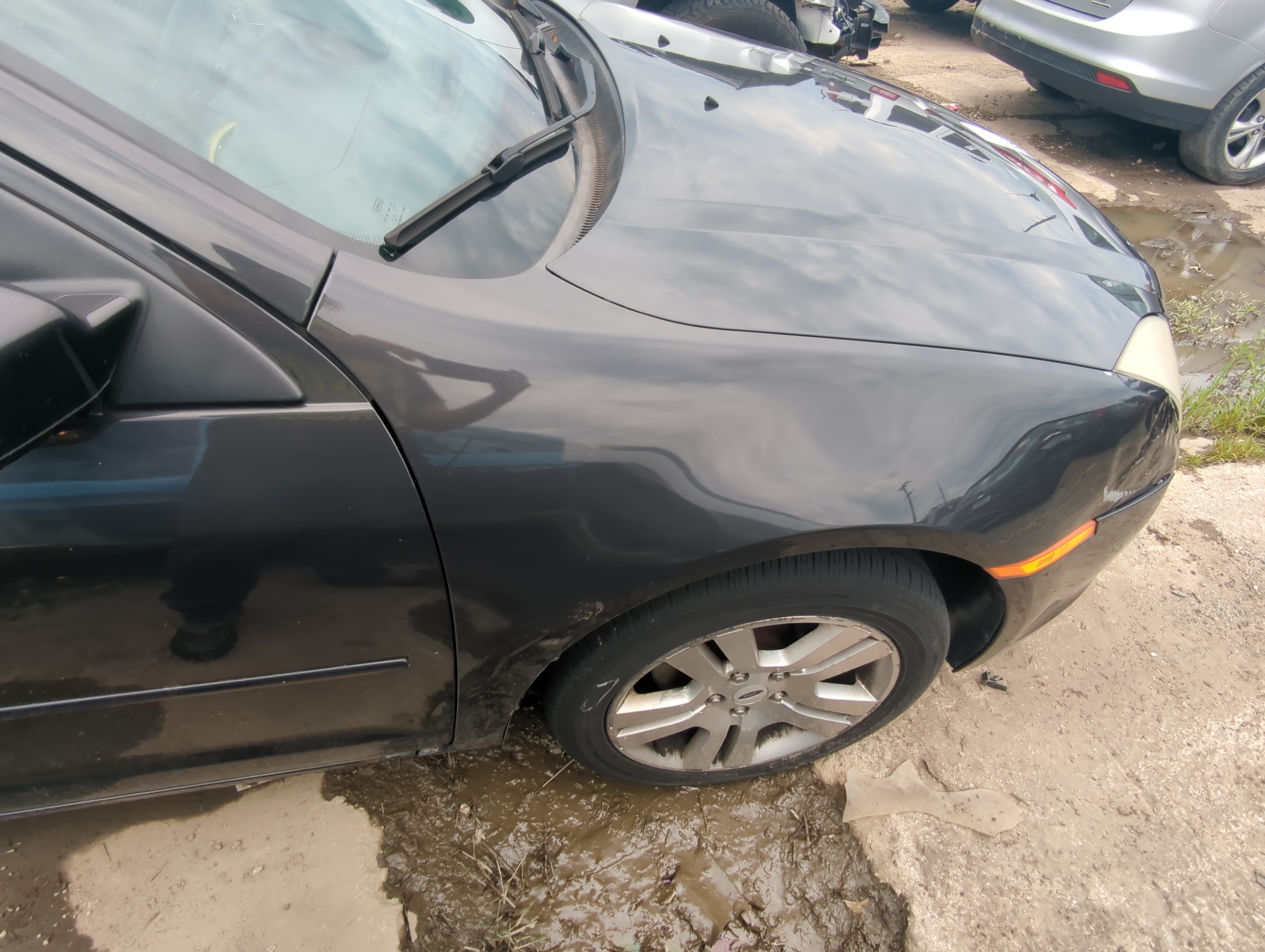 Picture of 2006-2009 Ford Fusion Driver Fender 1068344