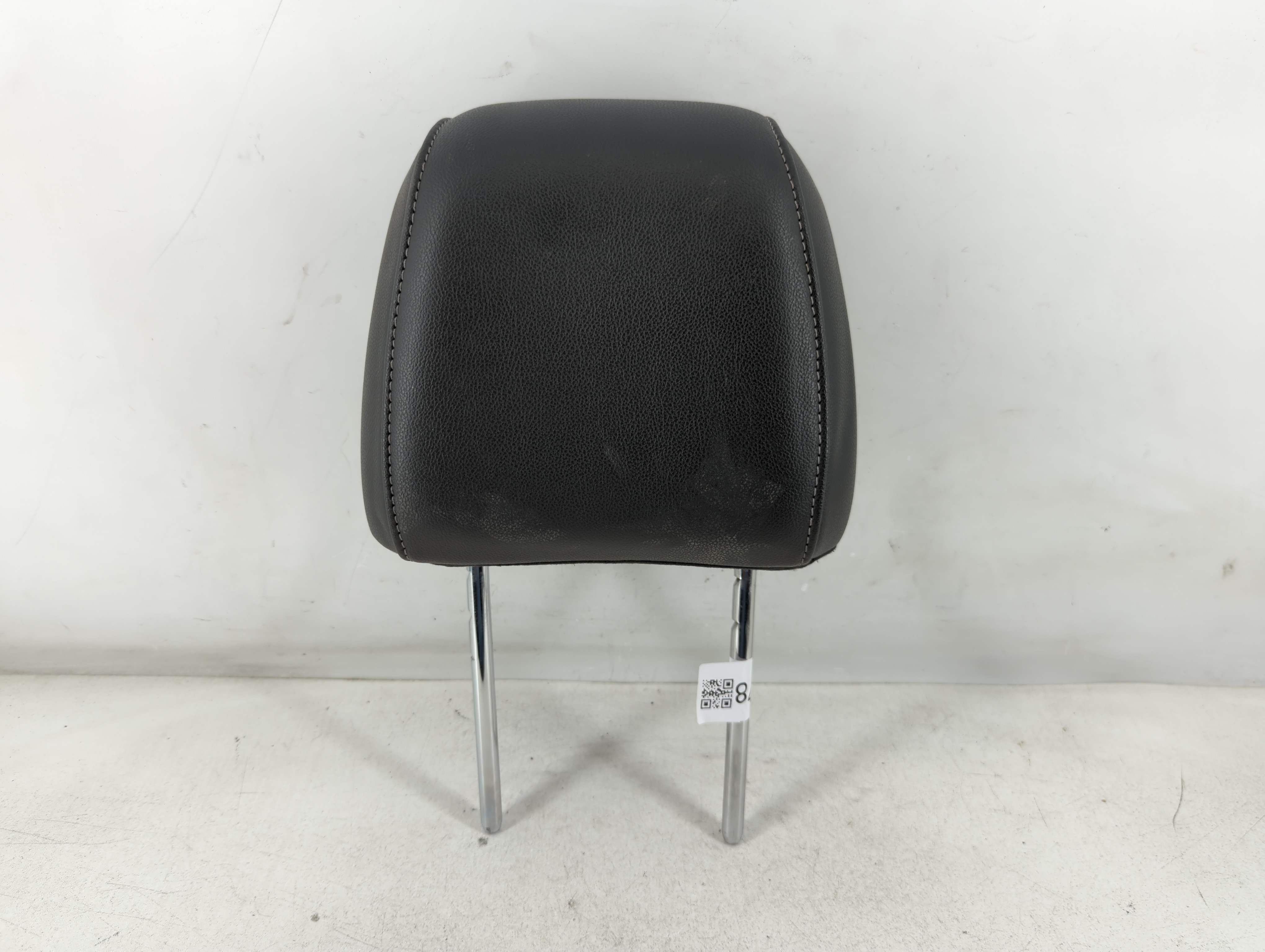 2013-2015 Ford Escape Headrest Head Rest Front Driver Passenger Seat 1068478 - Oemusedautoparts1.com
