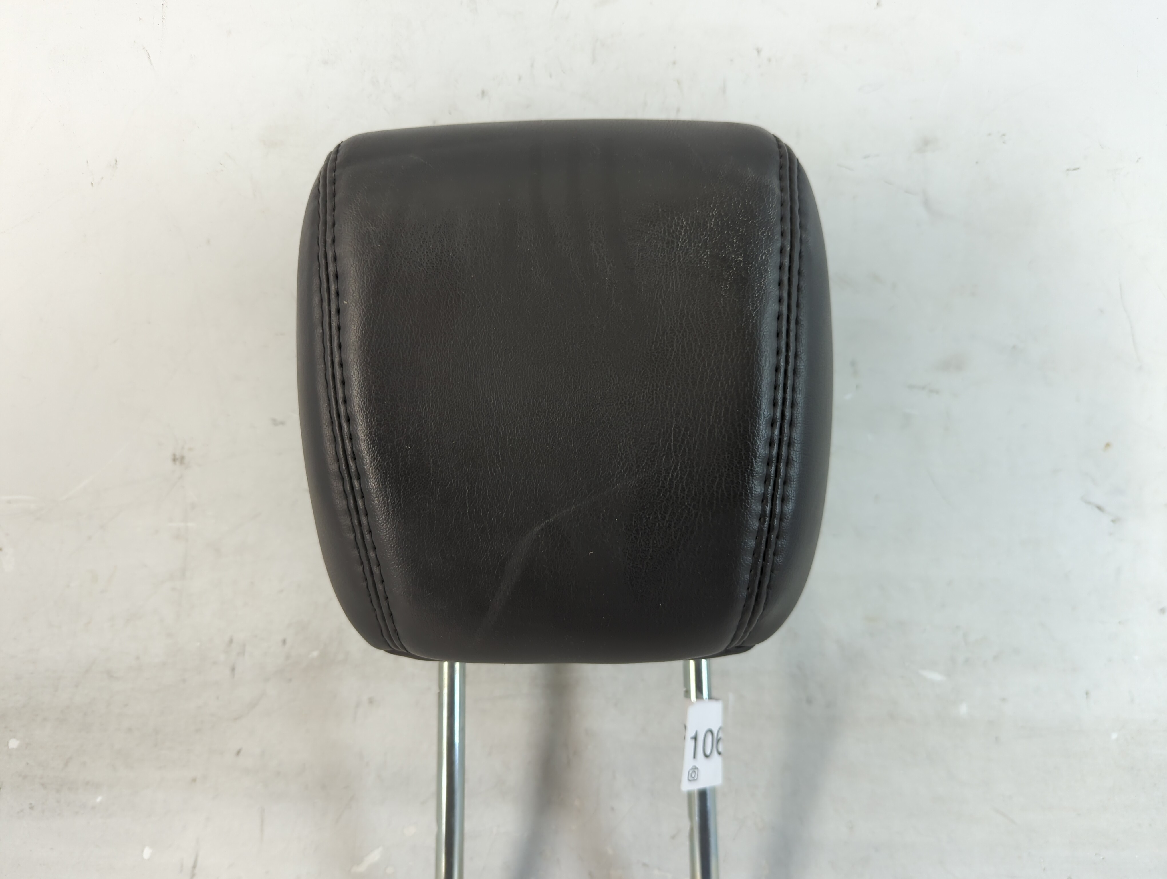 Gmc Acadia Headrest Head Rest Front Driver Passenger Seat Black 1068523 - Oemusedautoparts1.com