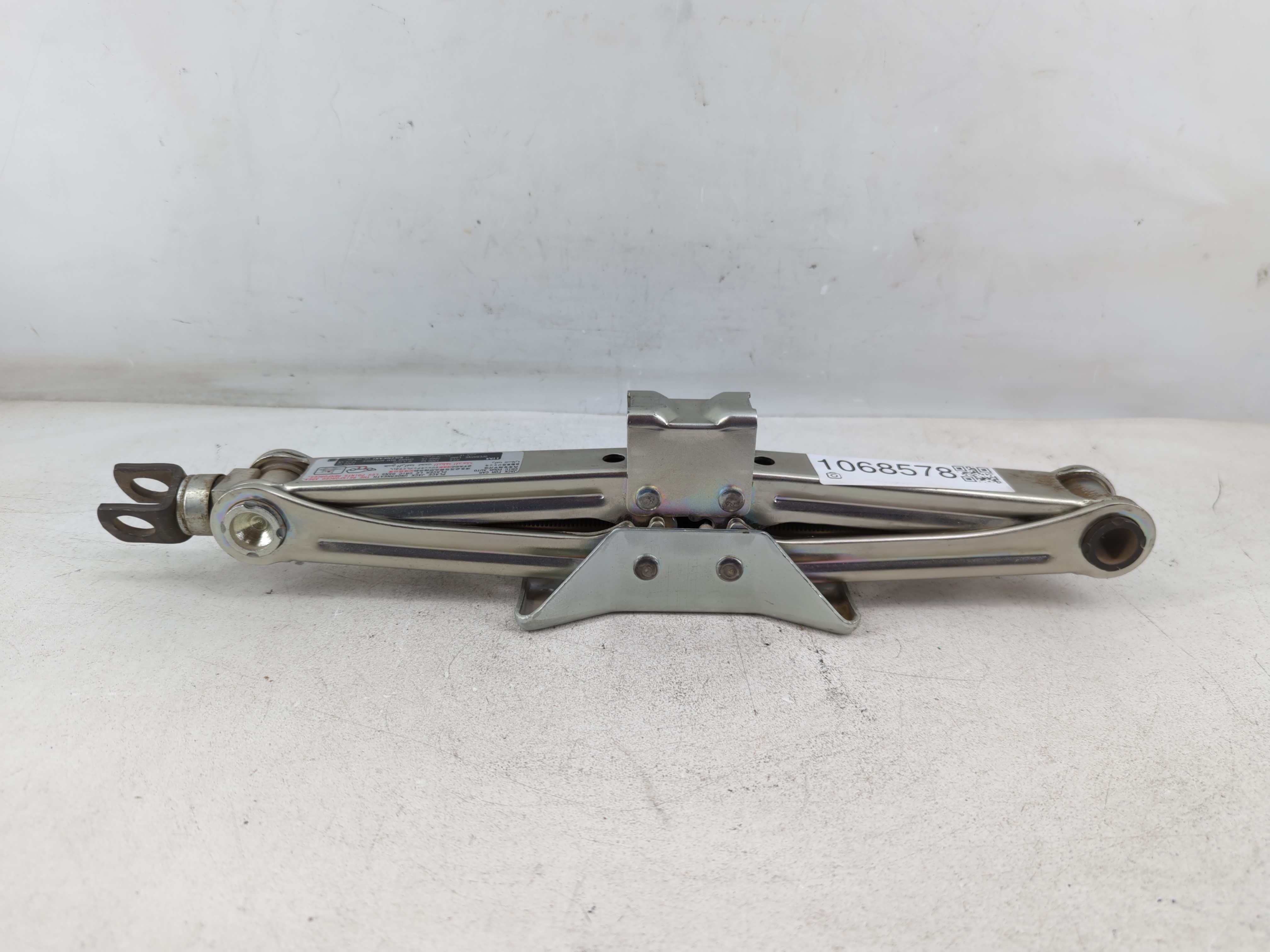 2014 Acura Rdx Spare Scissor Car Jack 1068578 - Oemusedautoparts1.com