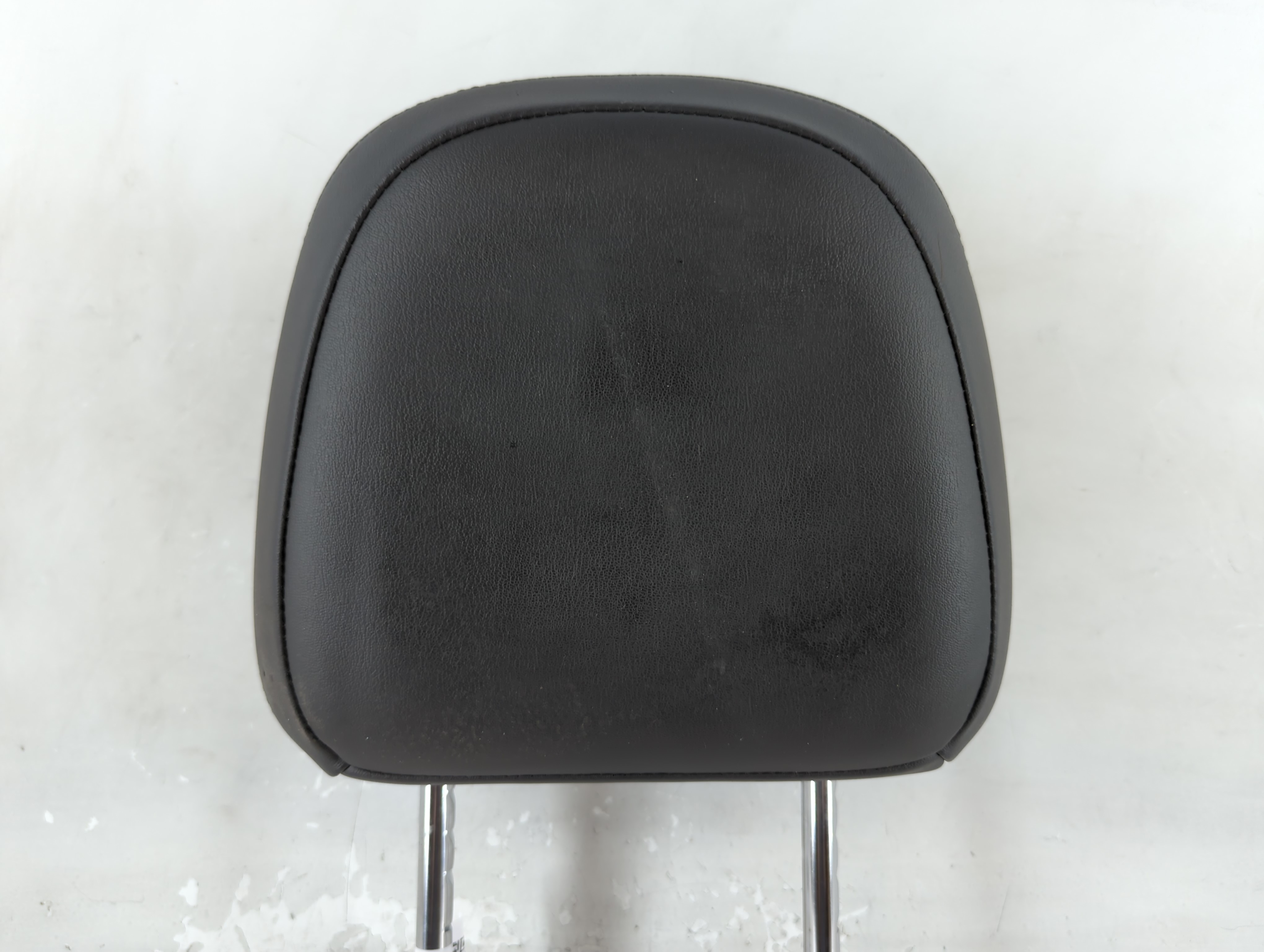 2015-2016 Buick Encore Headrest Head Rest Front Driver Passenger Seat 1068586 - Oemusedautoparts1.com