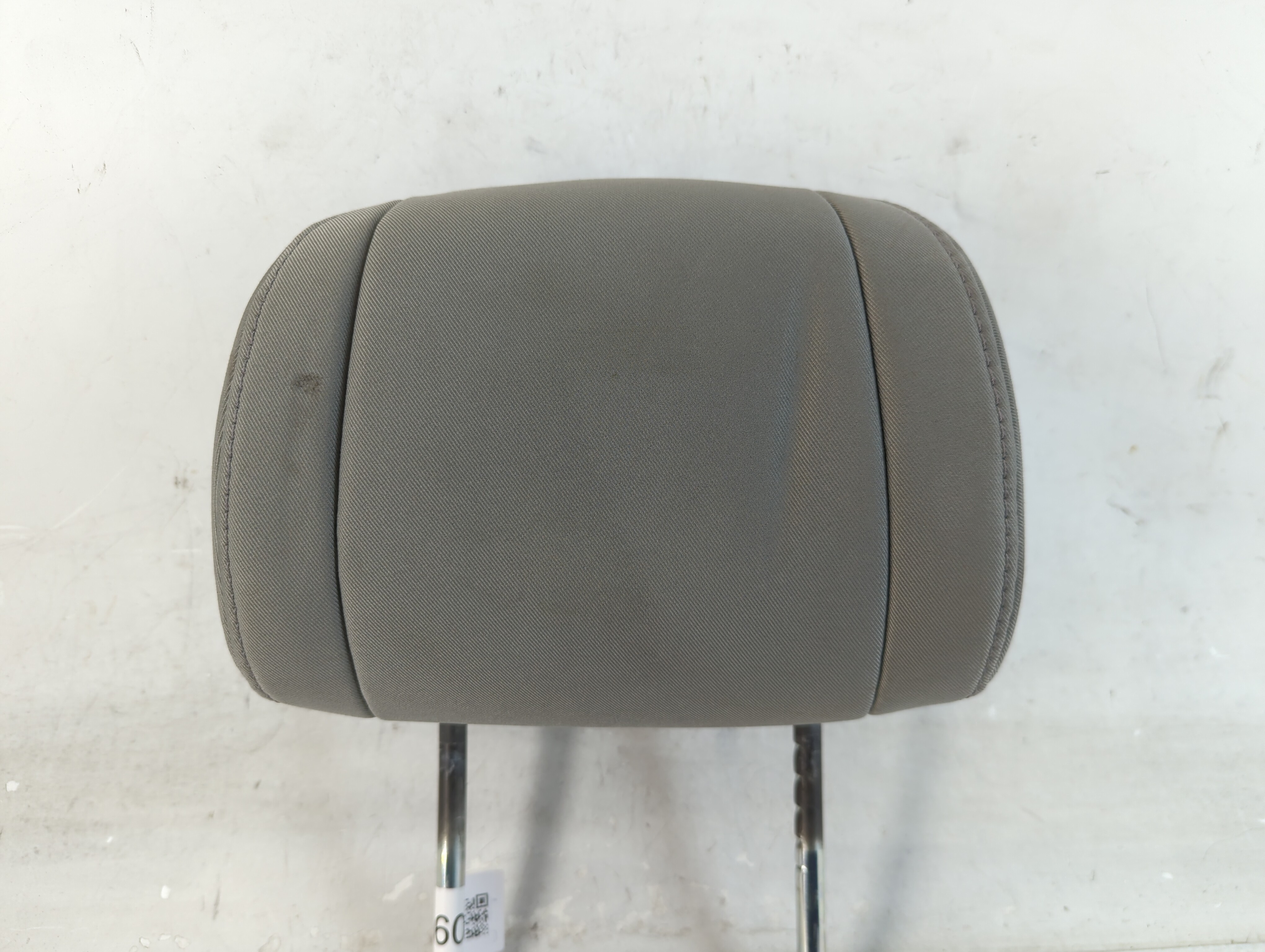 Picture of 2012-2015 Honda Pilot Headrest Head Rest Front Driver Passenger Seat 1068608