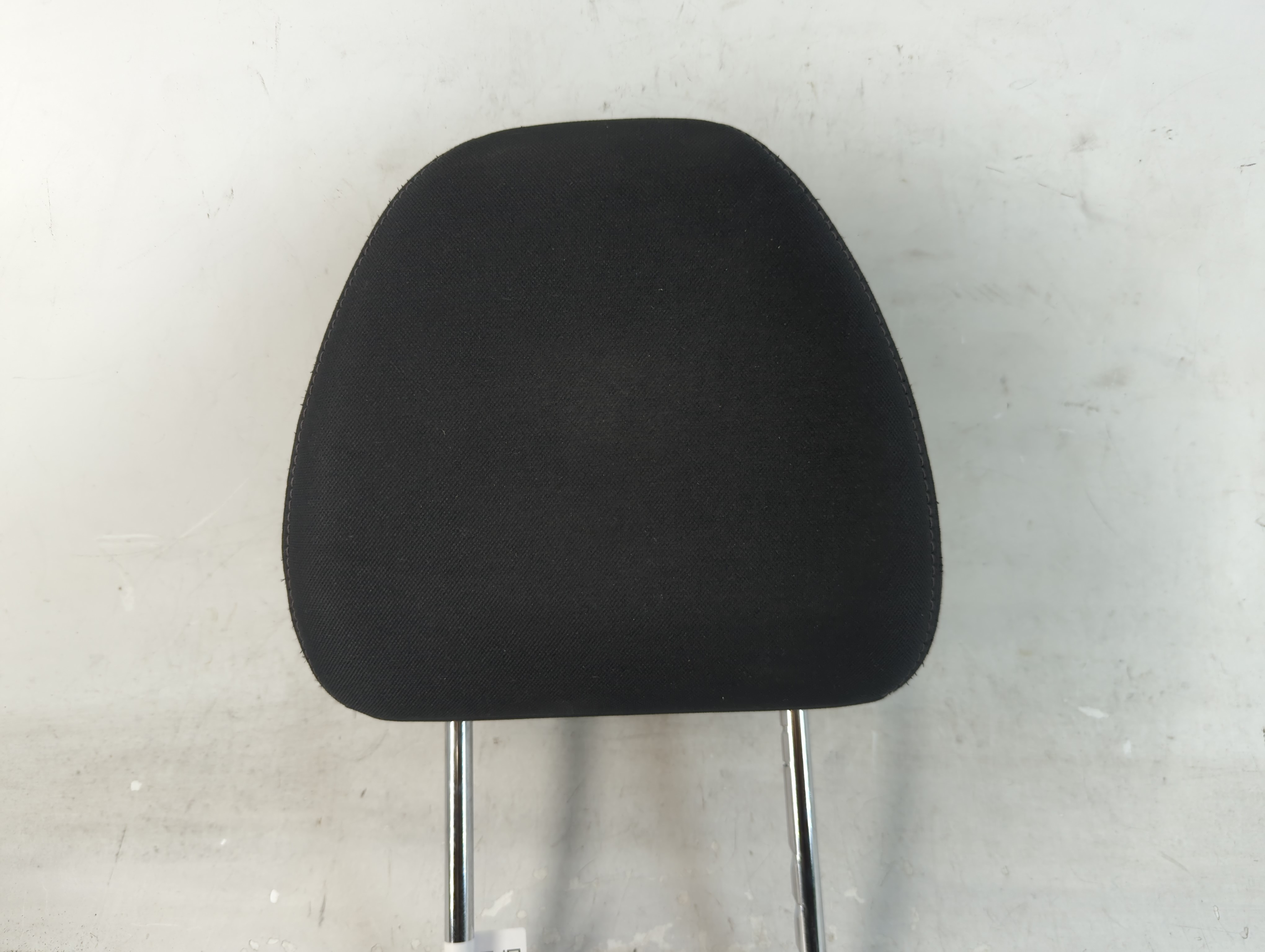 2018-2020 Nissan Rogue Headrest Head Rest Front Driver Passenger Seat 1068609 - Oemusedautoparts1.com