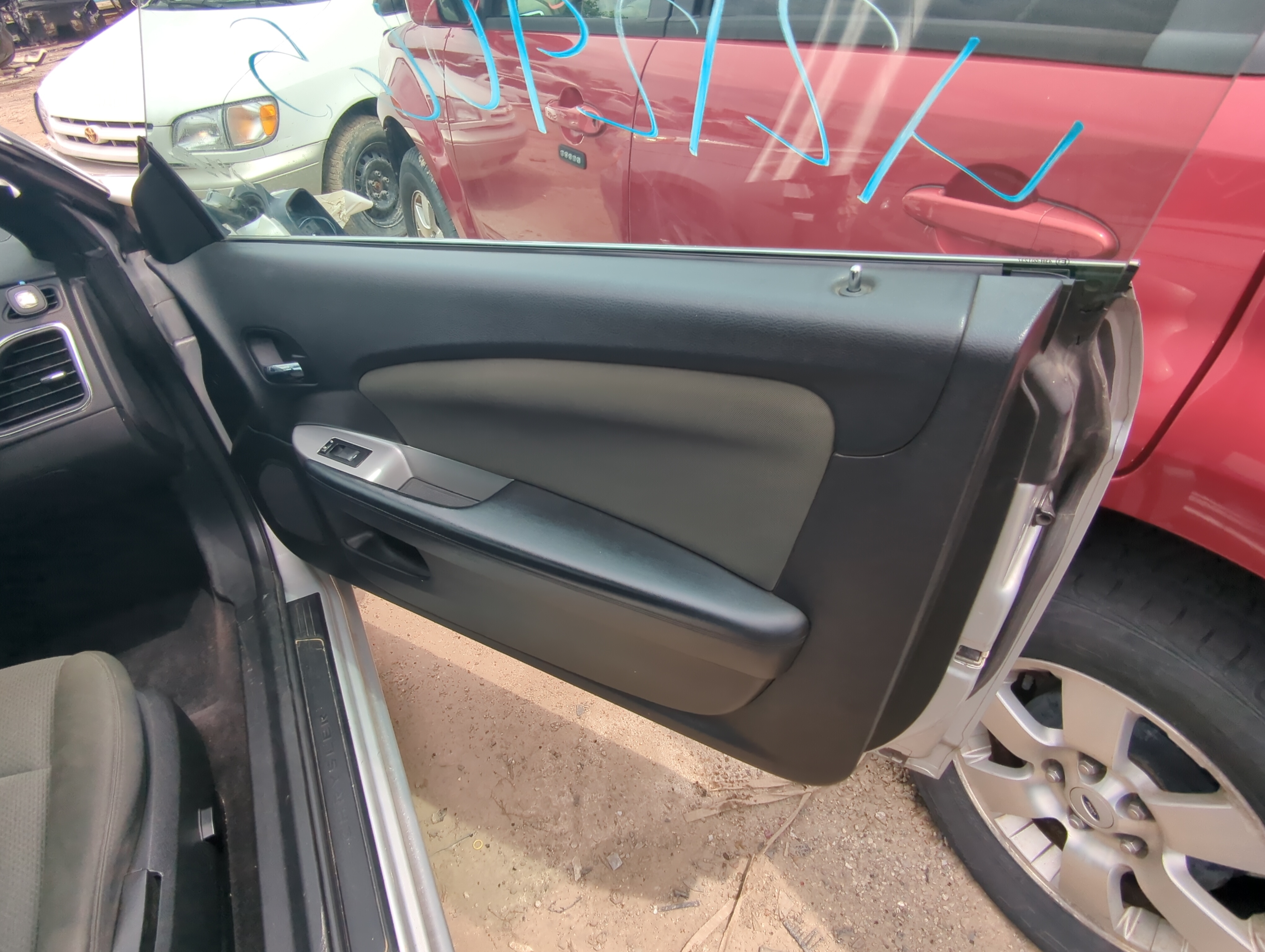 Picture of 2012 Chrysler 200 Front Right Passenger Interior Door Panel Trim 1068648