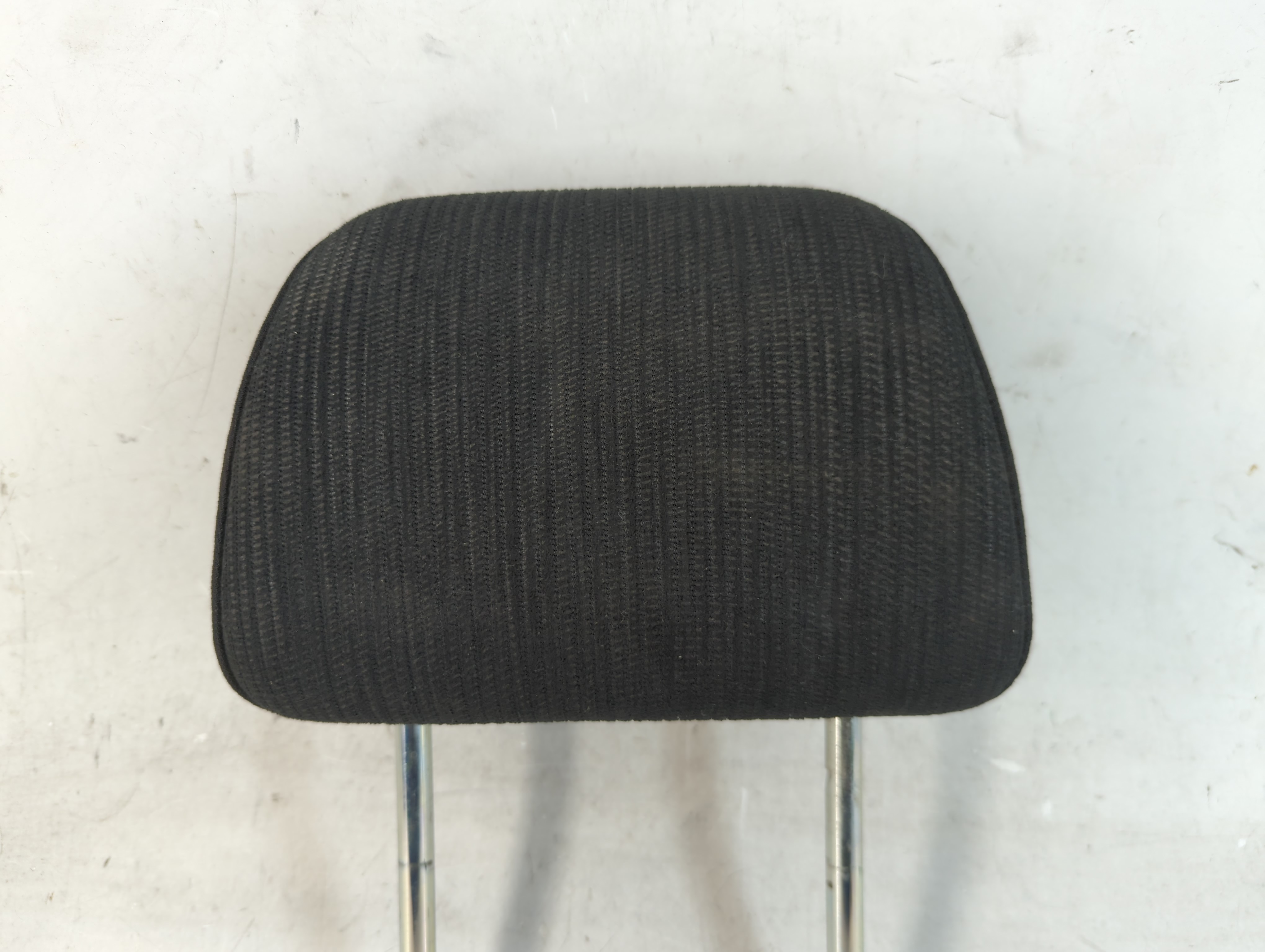 2013-2014 Subaru Legacy Headrest Head Rest Rear Seat Black 1068995 - Oemusedautoparts1.com