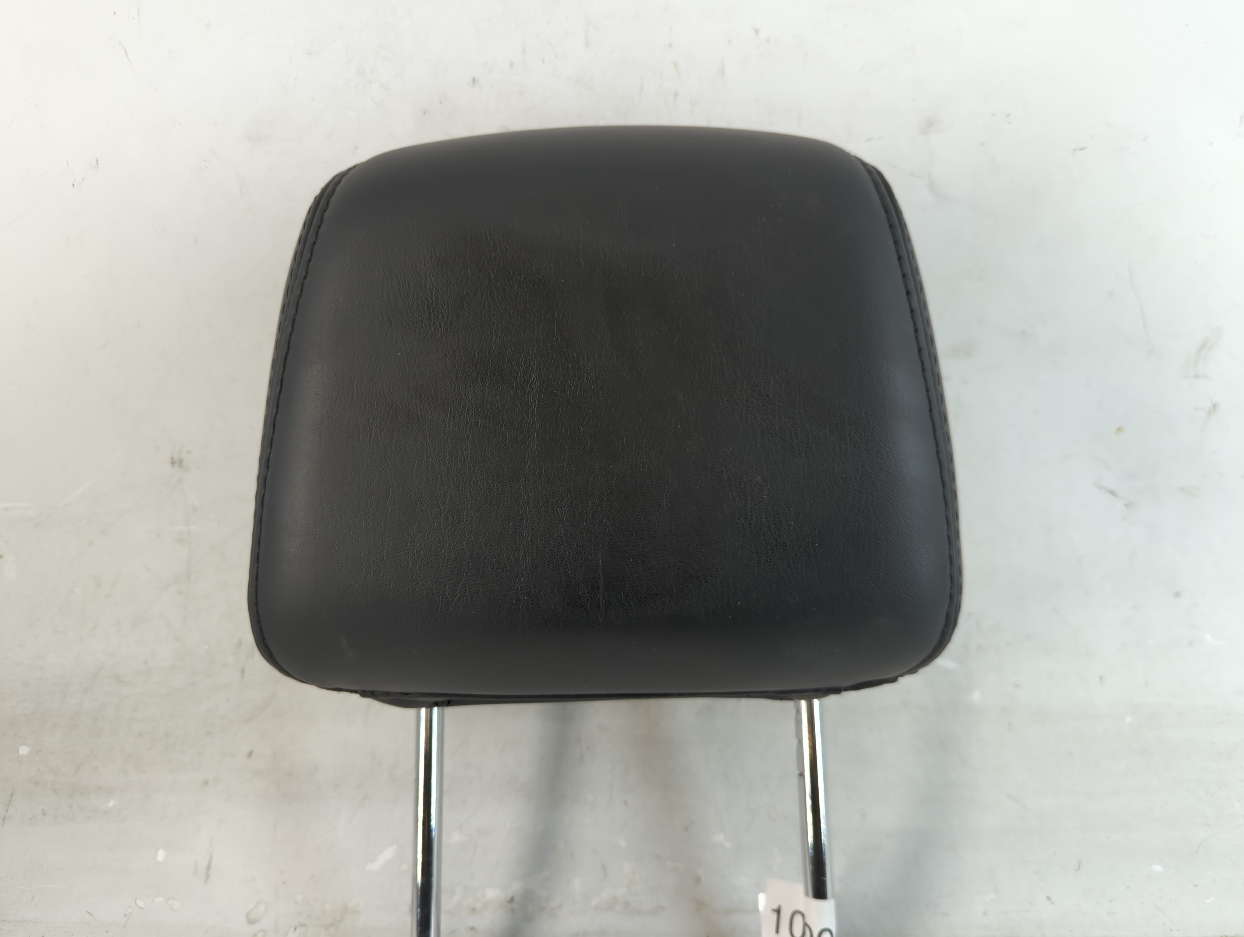2015-2022 Chrysler 300 Headrest Head Rest Front Driver Passenger Seat 1069000 - Oemusedautoparts1.com