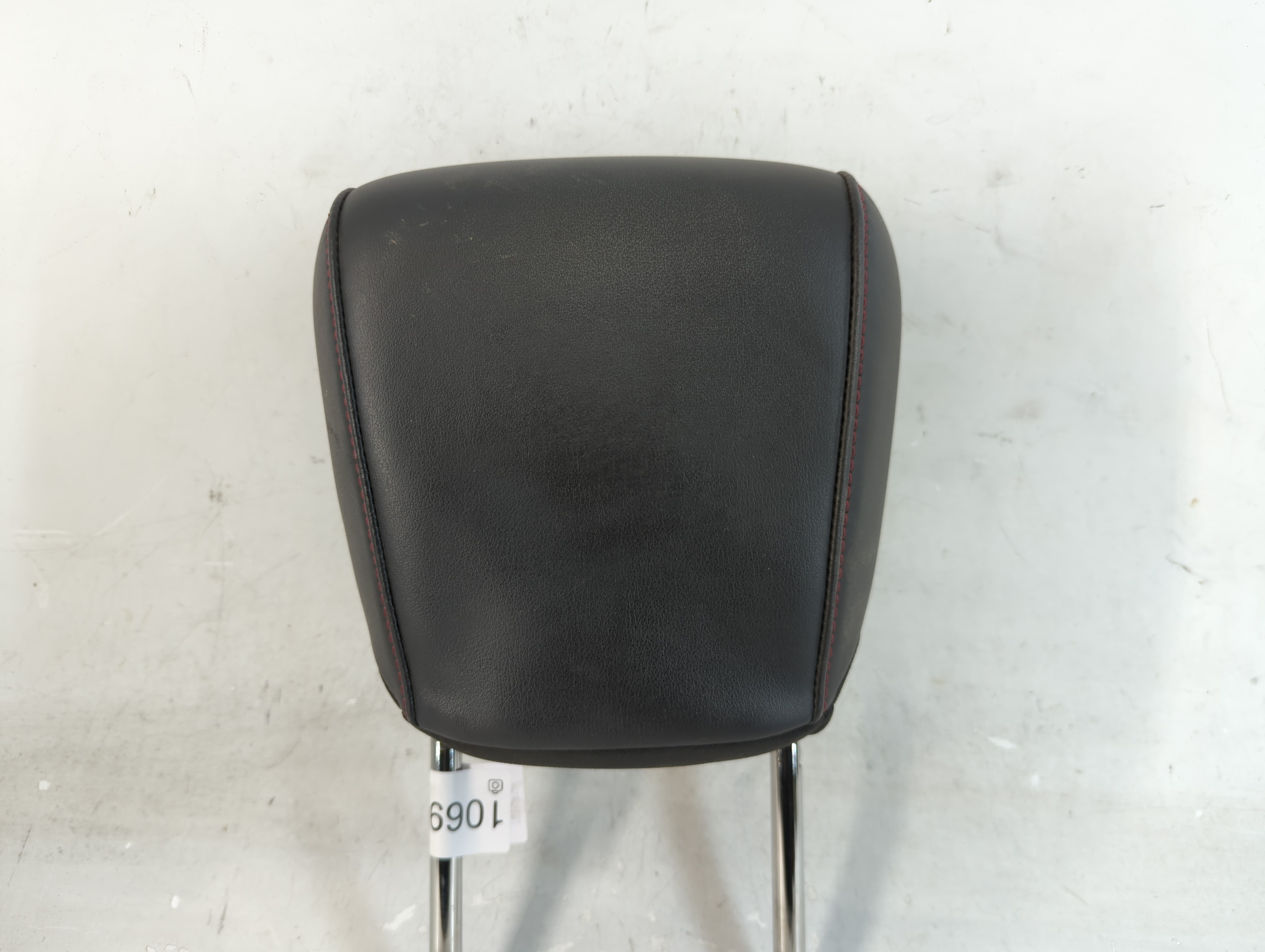 Picture of 2014-2017 Gmc Terrain Headrest Head Rest Front Driver Passenger Seat 1069002