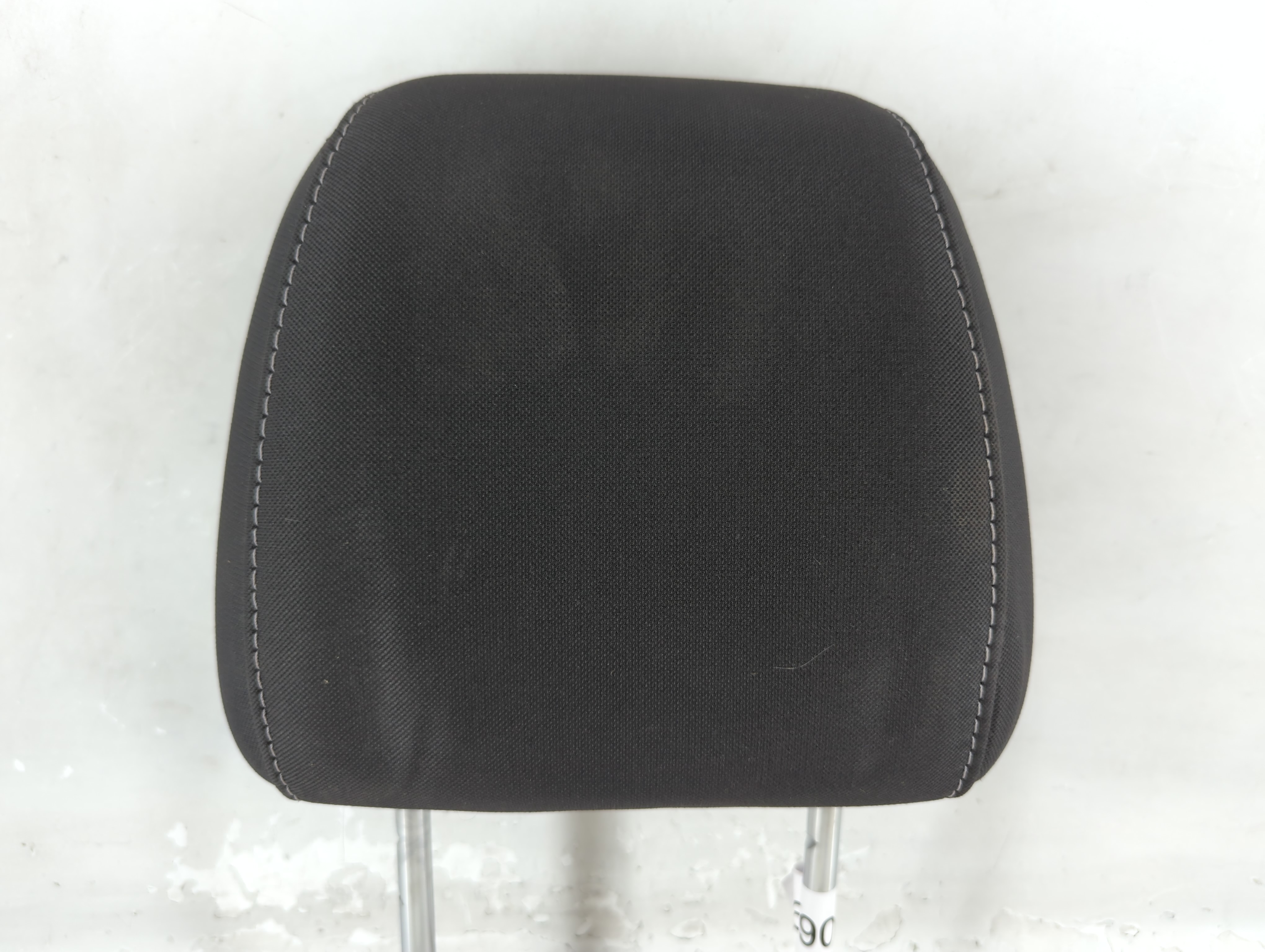 2017-2019 Ford Escape Headrest Head Rest Front Driver Passenger Seat 1069006 - Oemusedautoparts1.com
