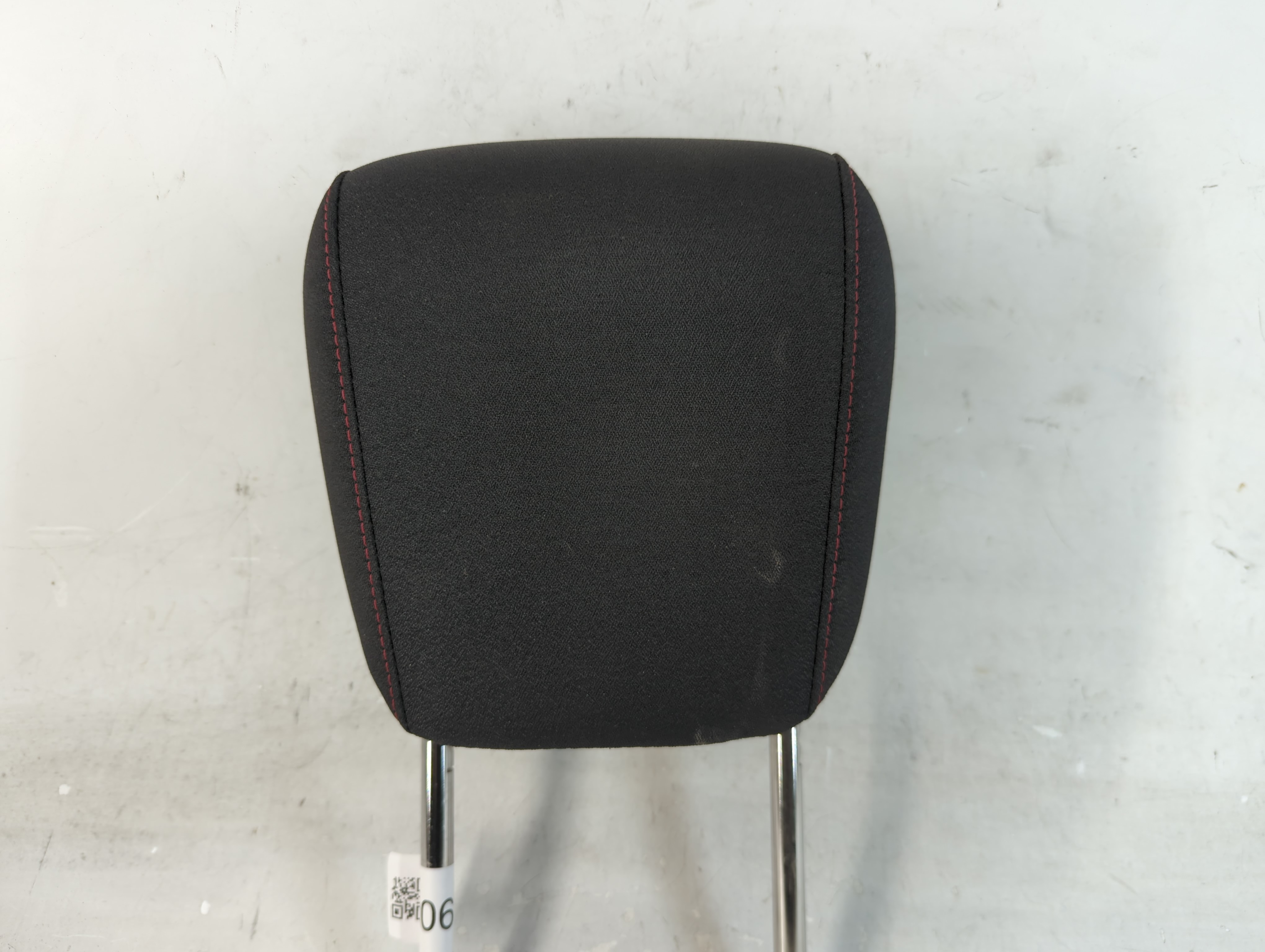 Picture of 2014-2017 Gmc Terrain Headrest Head Rest Front Driver Passenger Seat 1069019