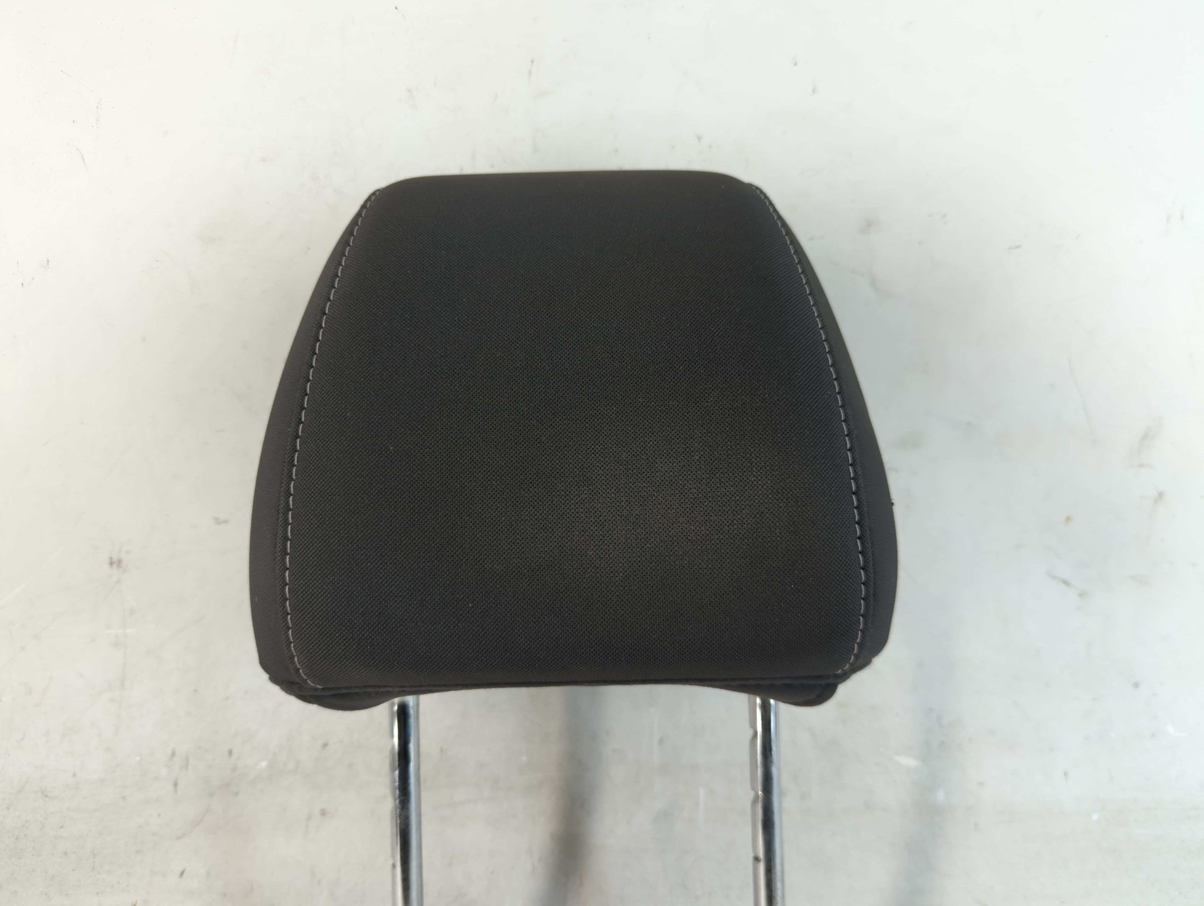 2013-2015 Ford Escape Headrest Head Rest Front Driver Passenger Seat 1069021 - Oemusedautoparts1.com