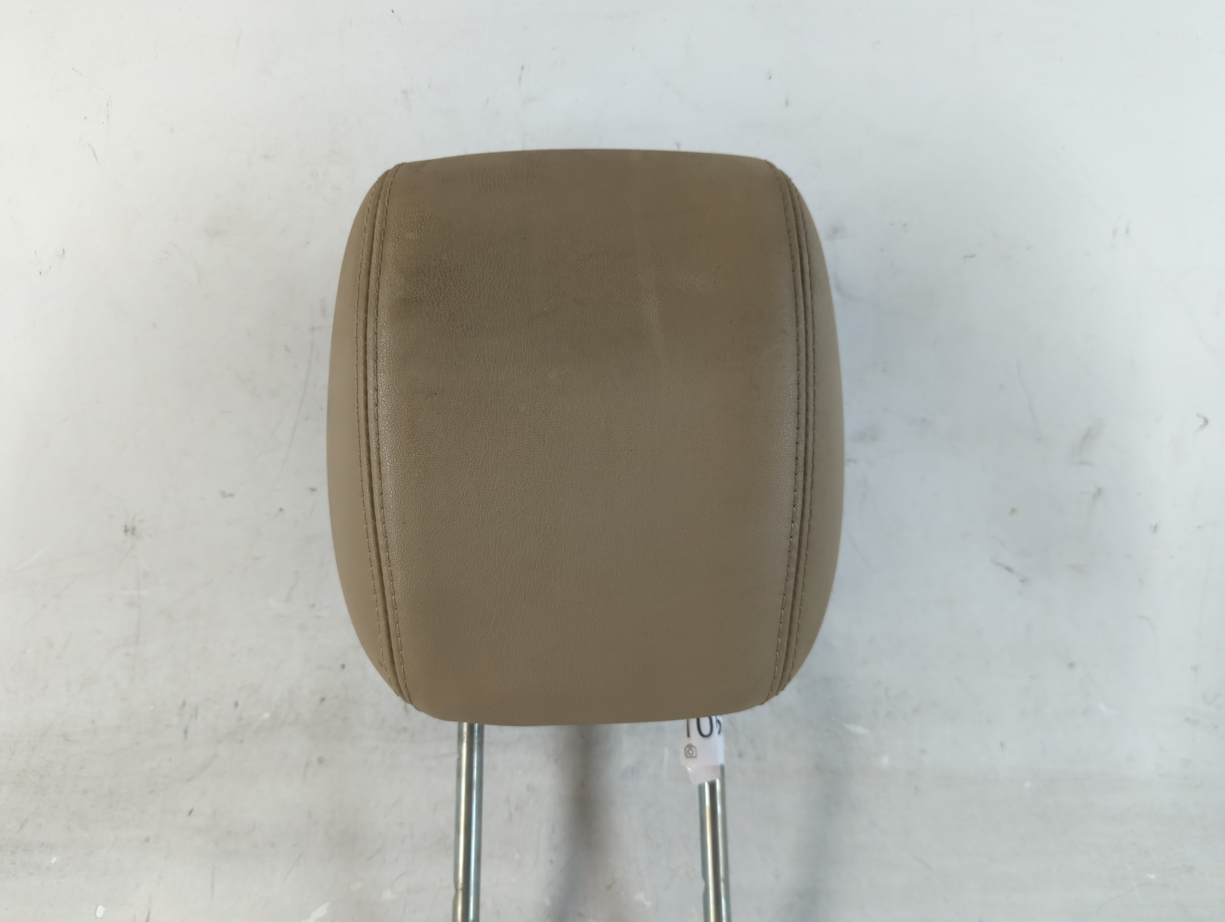 Picture of 2010-2011 Buick Enclave Headrest Head Rest Front Driver Passenger Seat 1069053