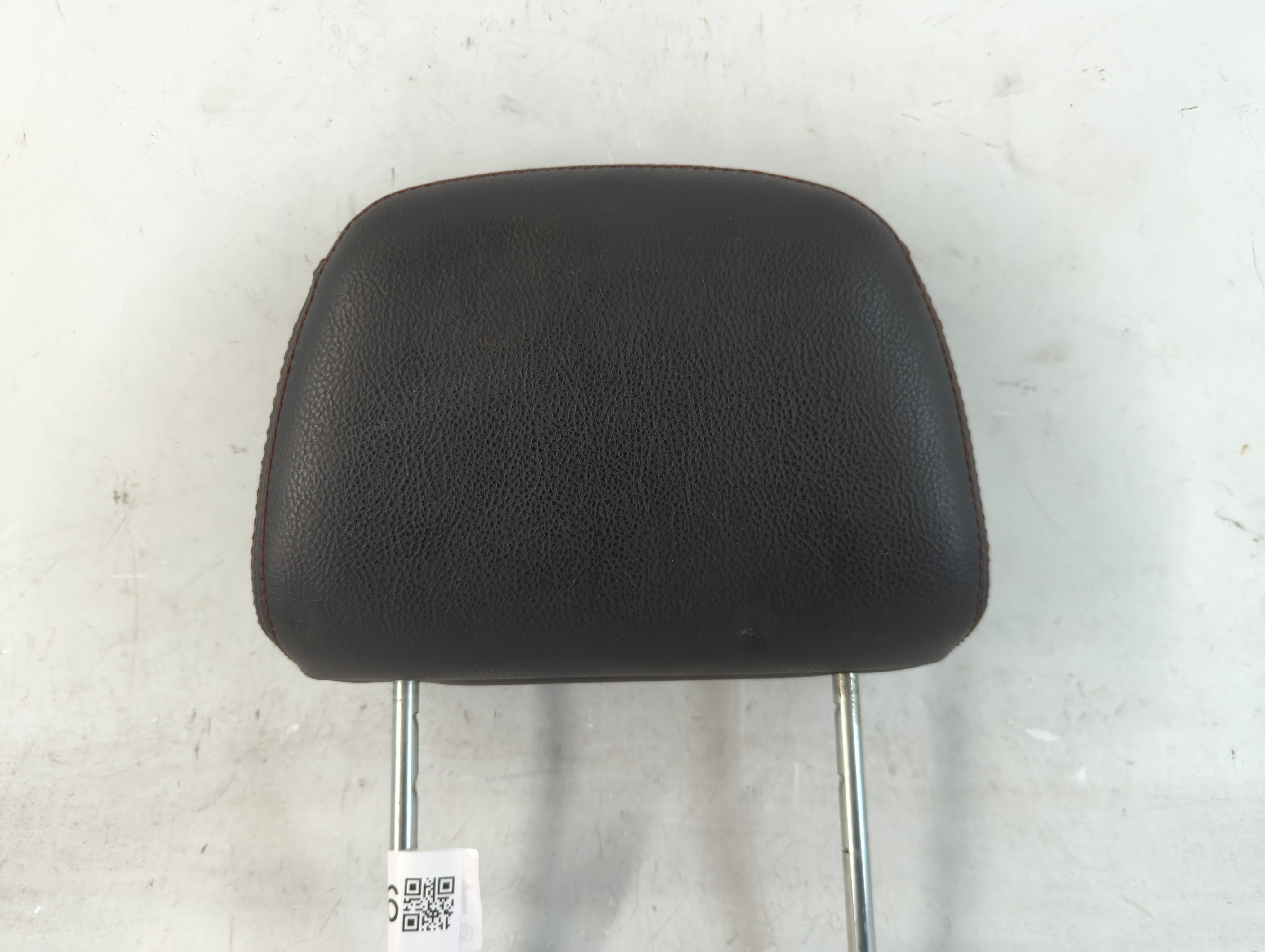 2011-2013 Ford Edge Headrest Head Rest Rear Seat Black 1069056 - Oemusedautoparts1.com