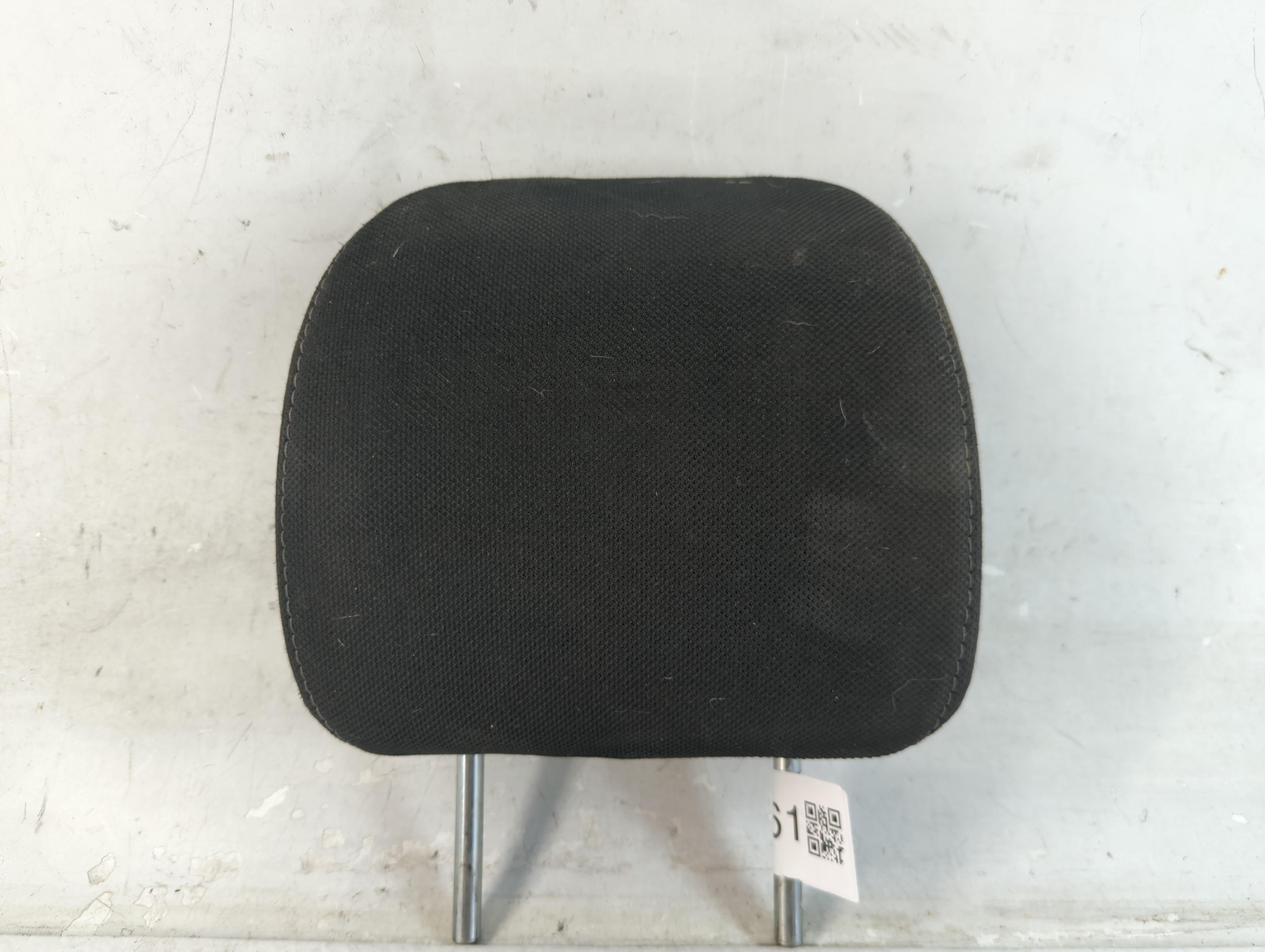 Picture of 2015 Subaru Forester Headrest Head Rest Rear Center Seat Black 1069061