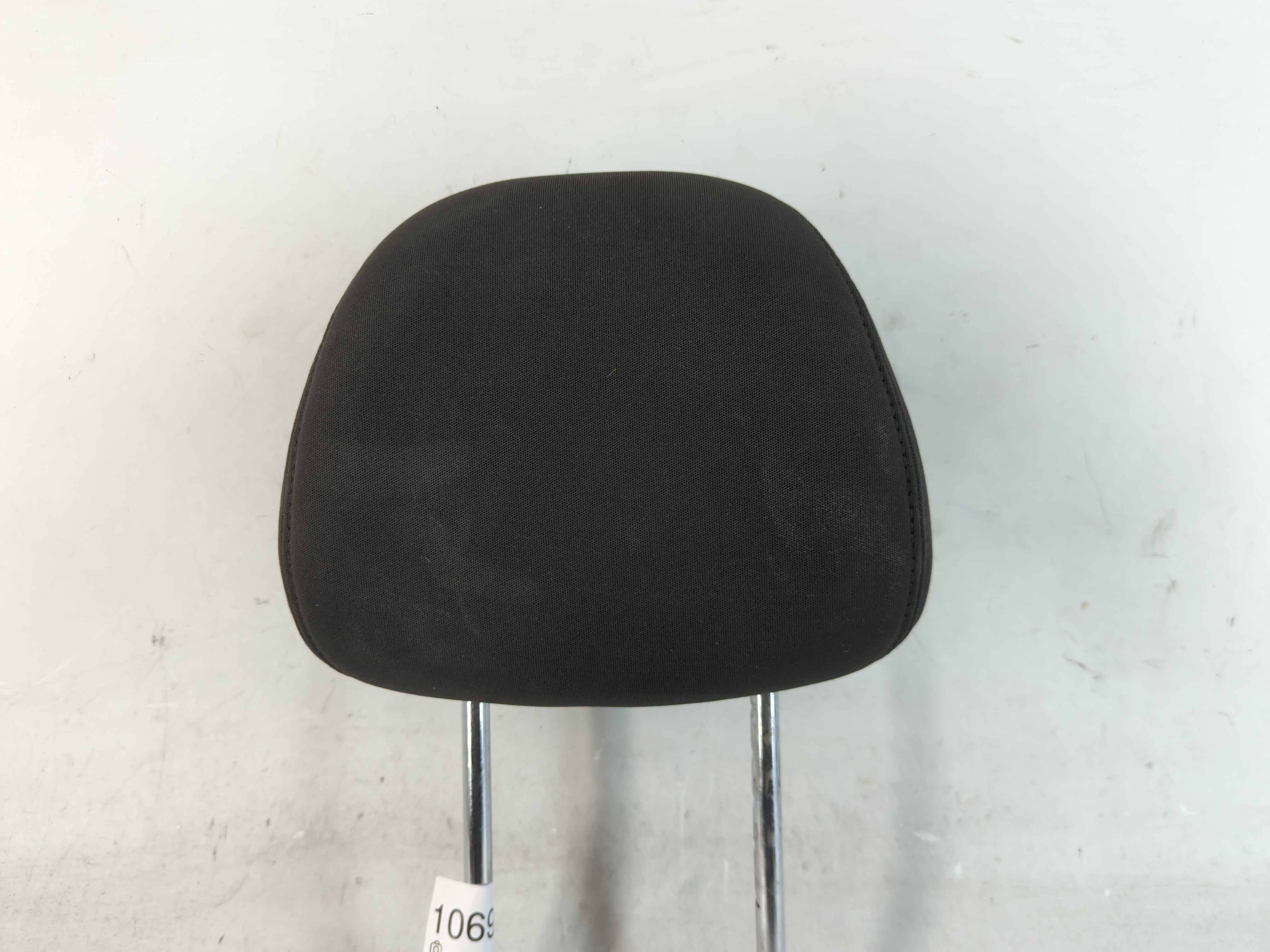 Hyundai Elantra Headrest Head Rest Front Driver Passenger Seat Black 1069062 - Oemusedautoparts1.com