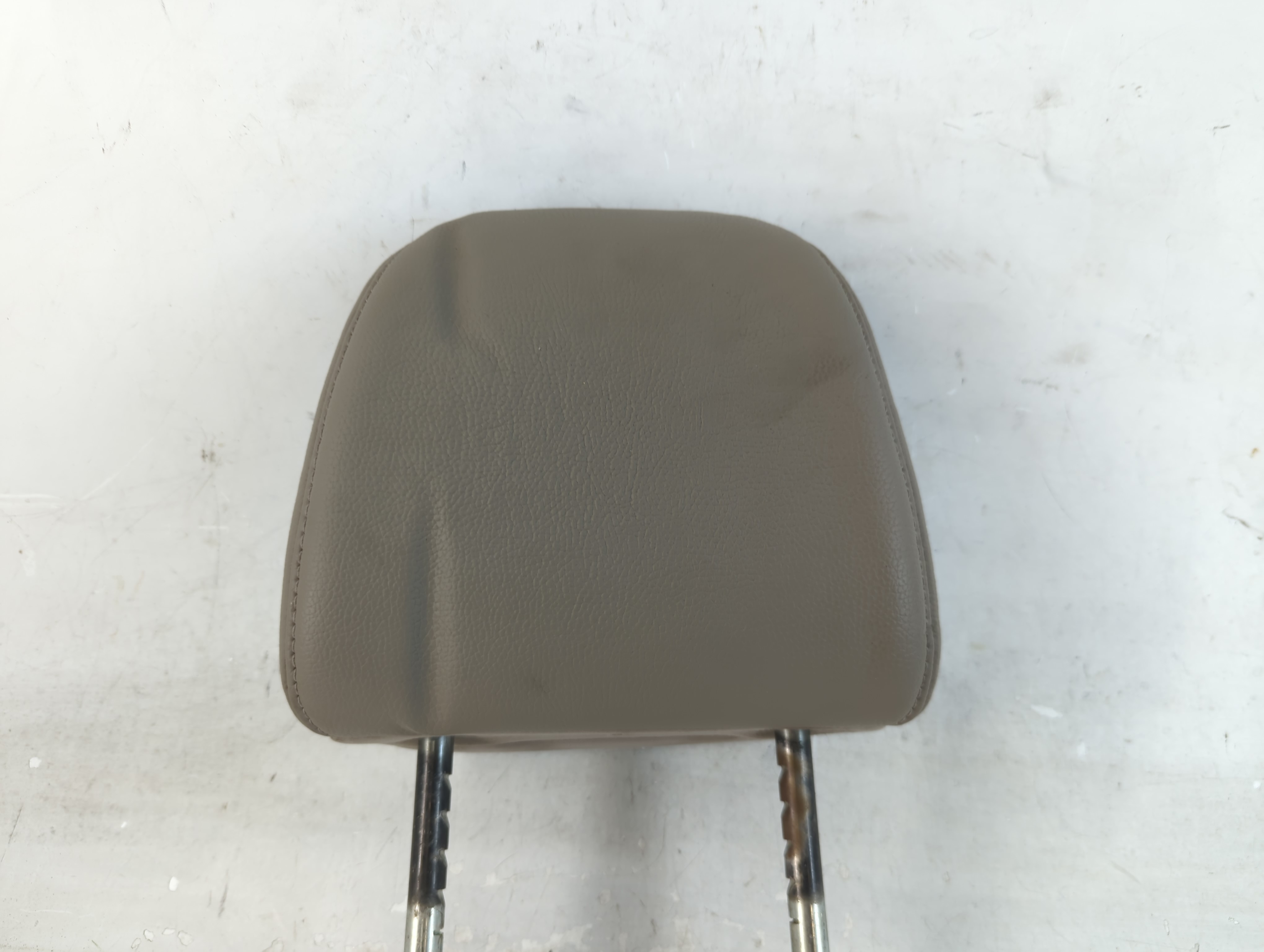 2016-2016 Honda Pilot Headrest Head Rest Front Driver Passenger Seat 1069071 - Oemusedautoparts1.com