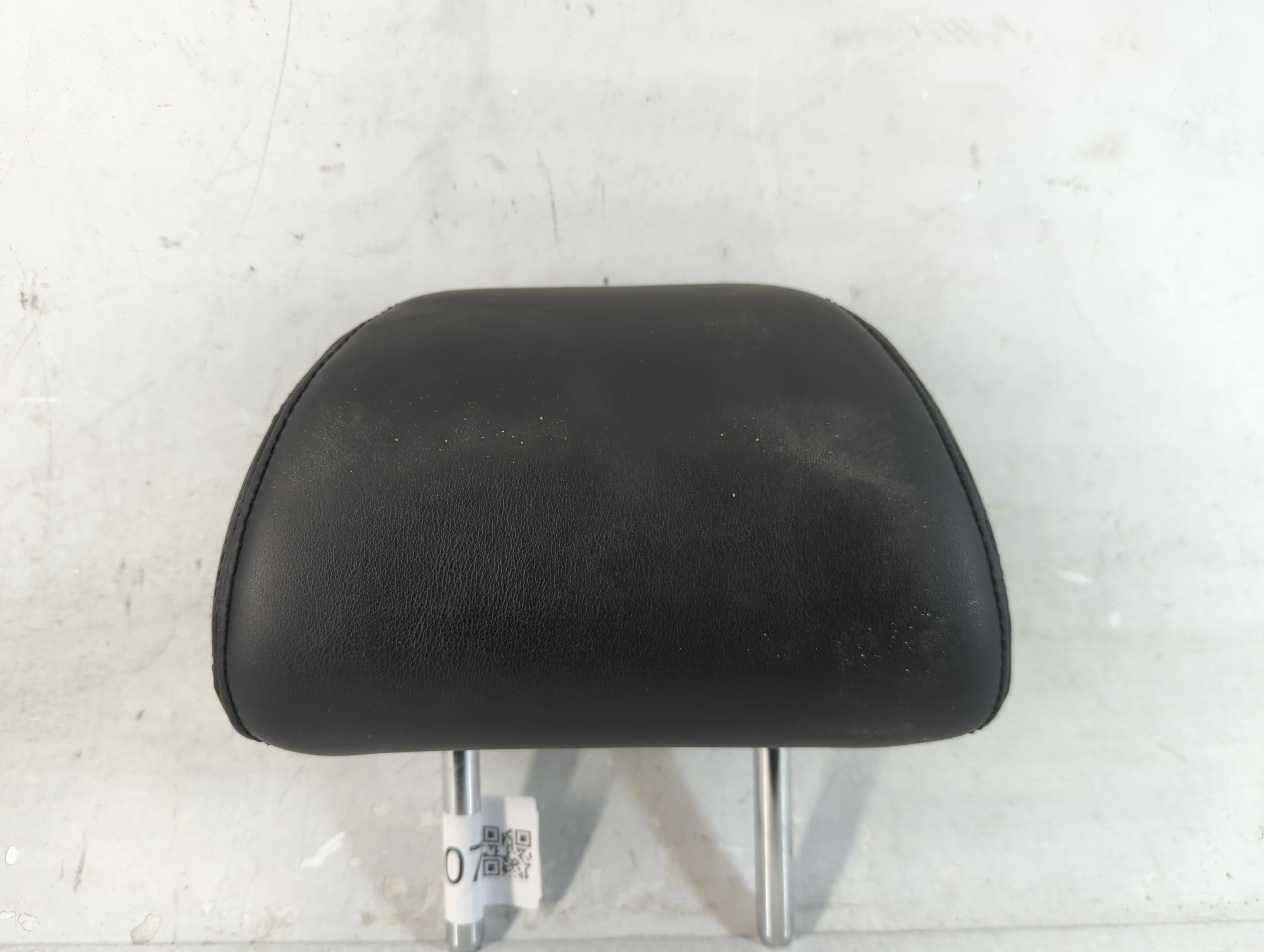 Picture of 2015 Infiniti Q50 Headrest Head Rest Rear Seat Black 1069072