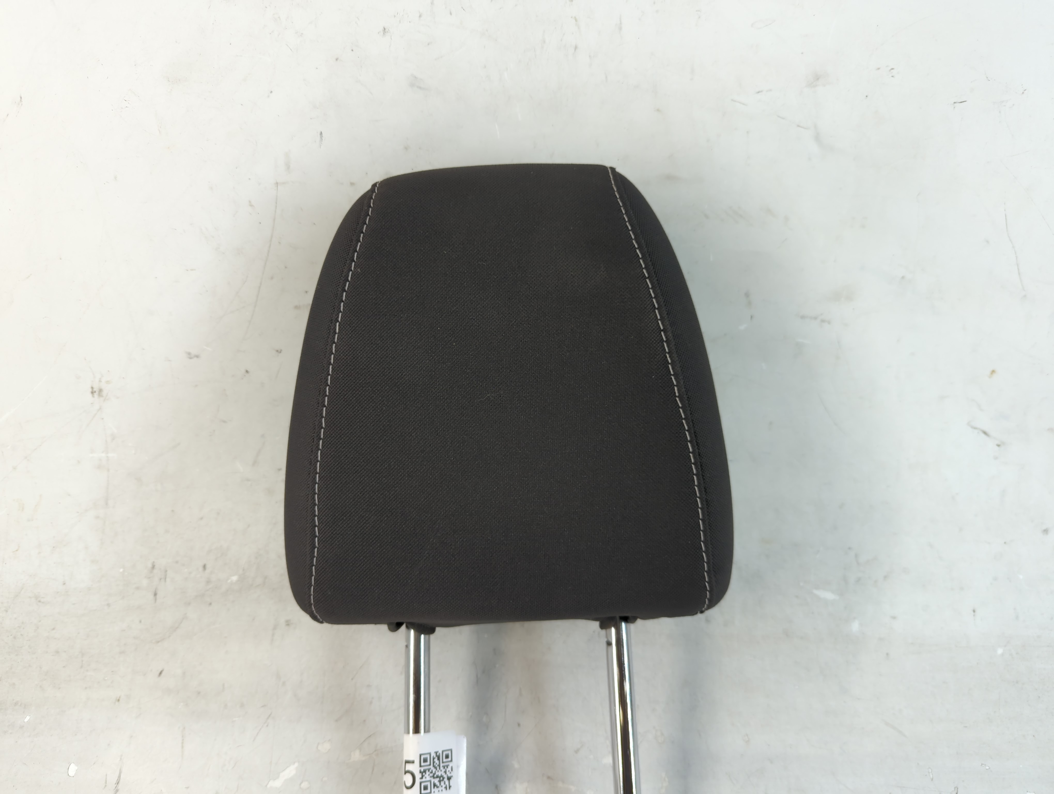 2016-2019 Ford Escape Headrest Head Rest Rear Seat Black 1069075 - Oemusedautoparts1.com