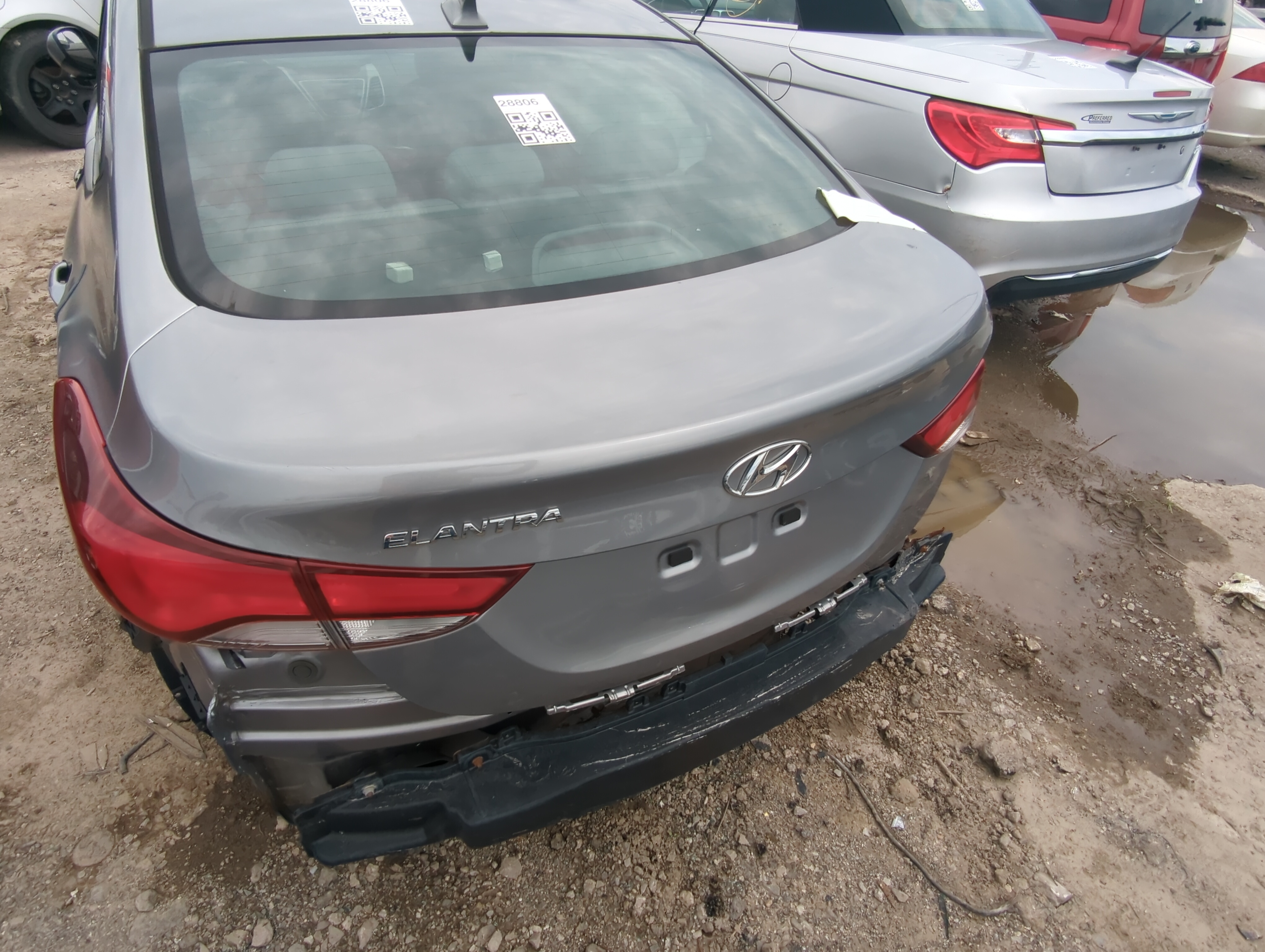 2014-2016 Hyundai Elantra Trunk/decklid/hatch/tailgate Oem 1069184 - Oemusedautoparts1.com
