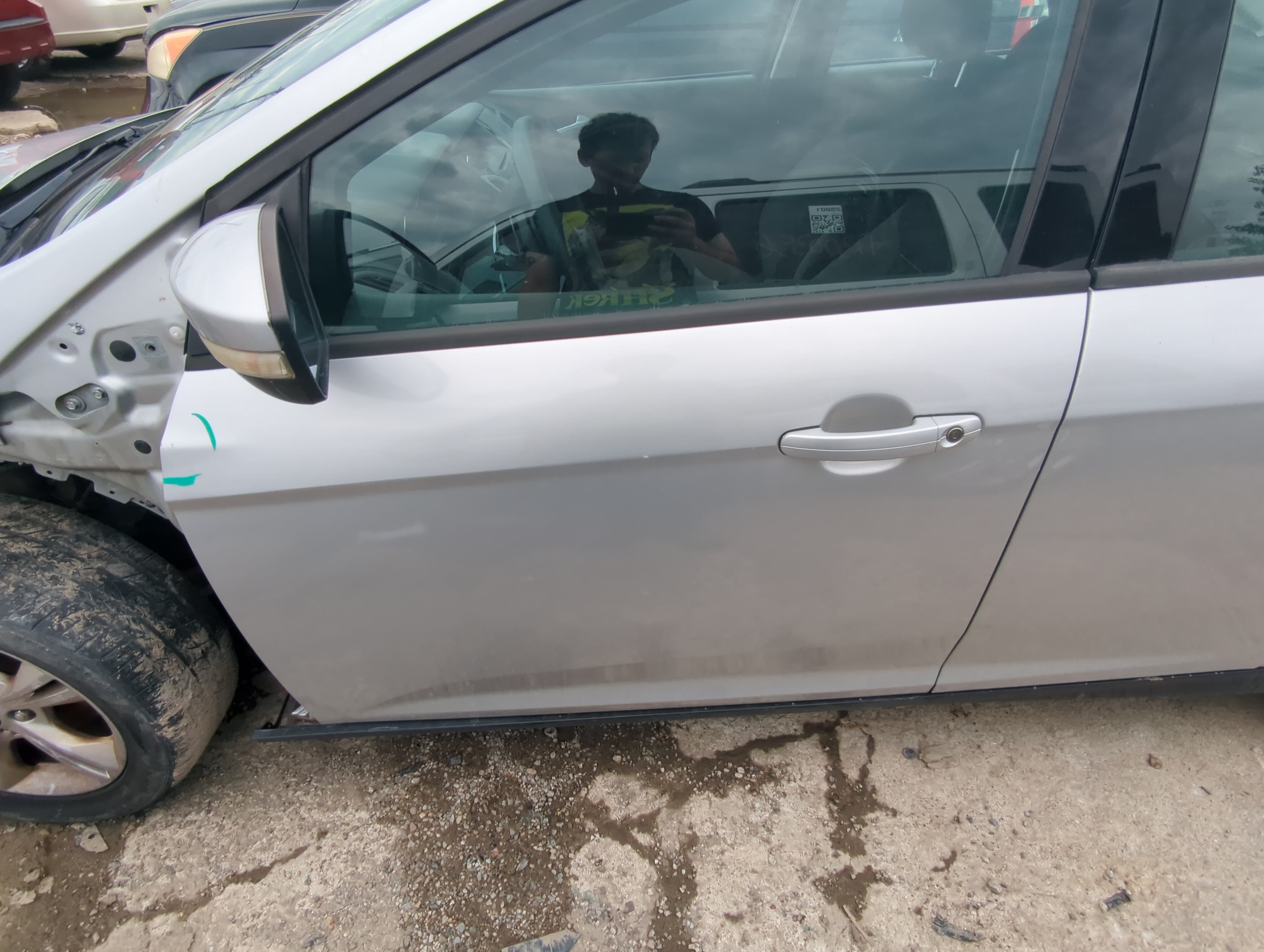 2012-2014 Ford Focus Driver Front Door Oem 1069311 - Oemusedautoparts1.com