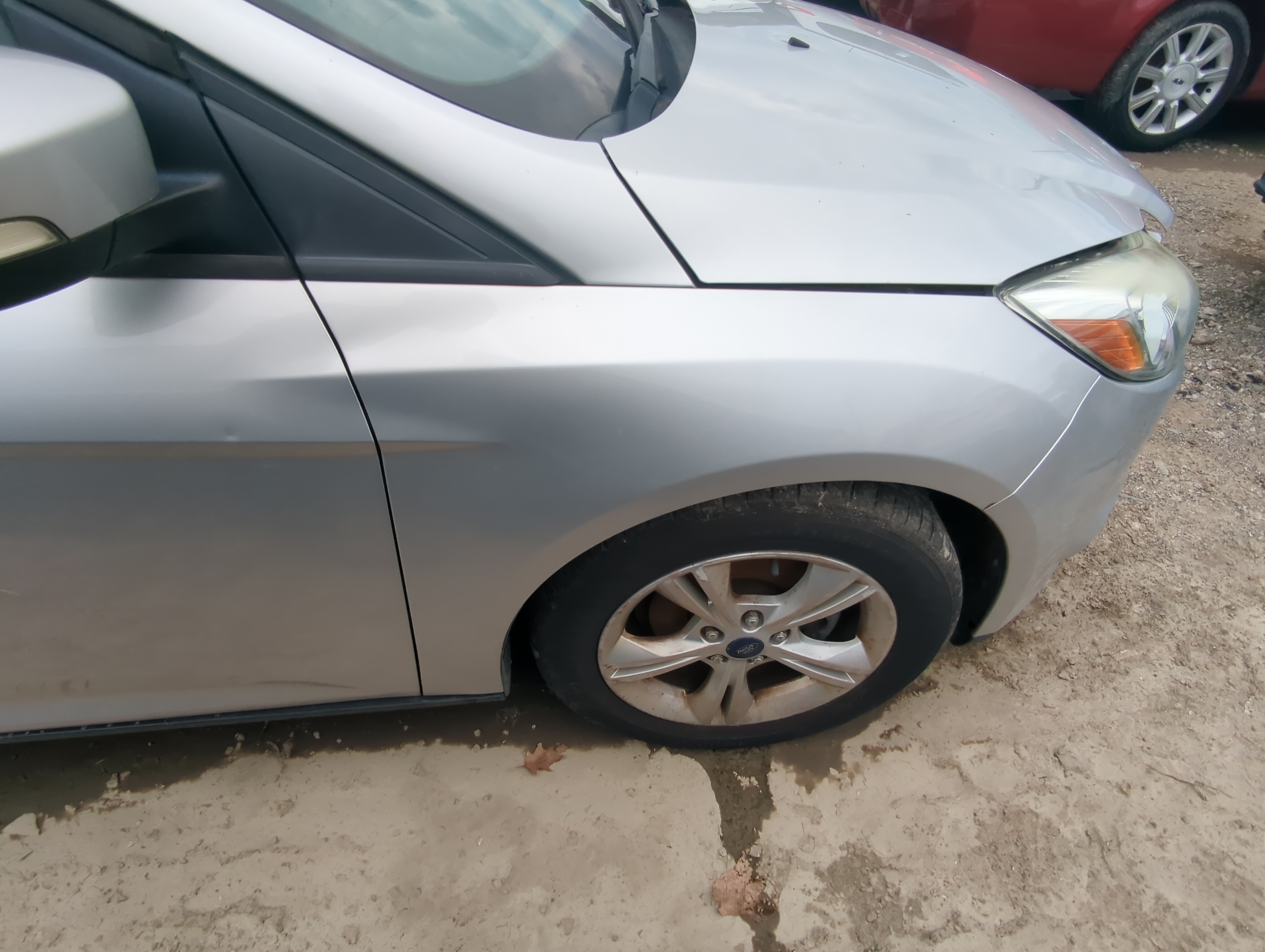 2012-2018 Ford Focus Passenger Fender 1069346 - Oemusedautoparts1.com
