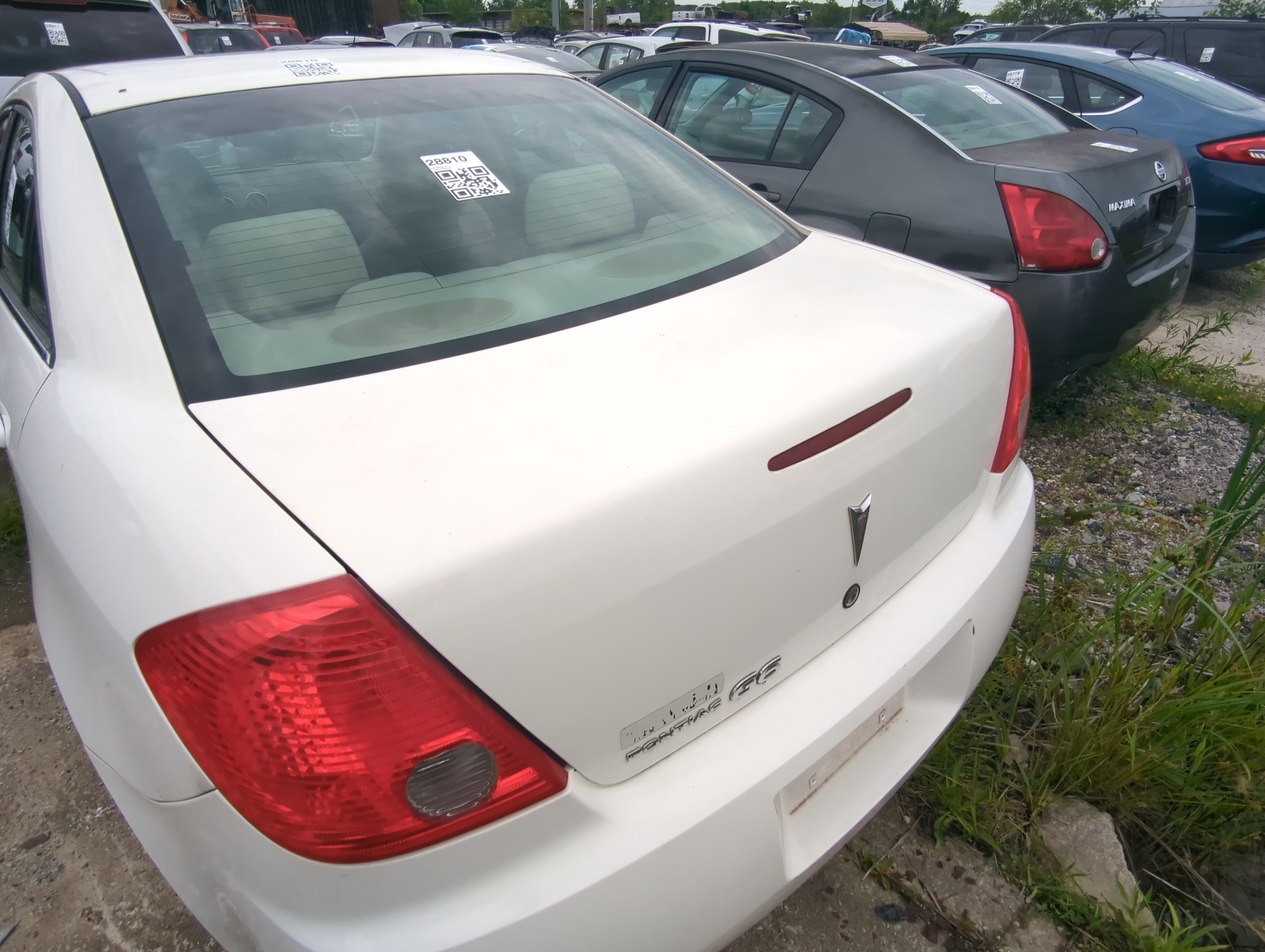 2005-2010 Pontiac G6 Trunk/decklid/hatch/tailgate Oem 1069691 - Oemusedautoparts1.com