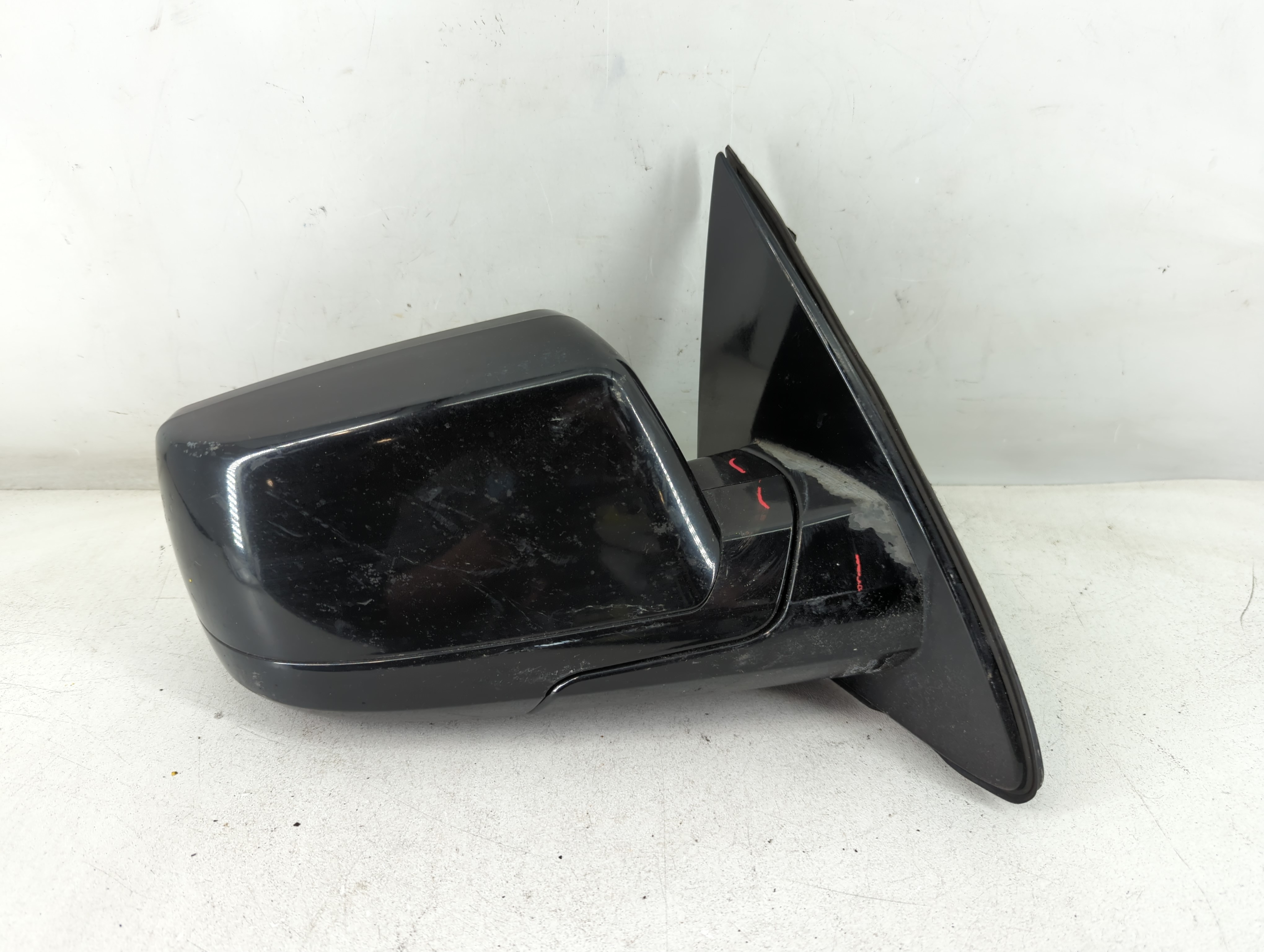 2015-2017 Cadillac Escalade Passenger Right Side View Power Door Mirror 1070128 - Oemusedautoparts1.com