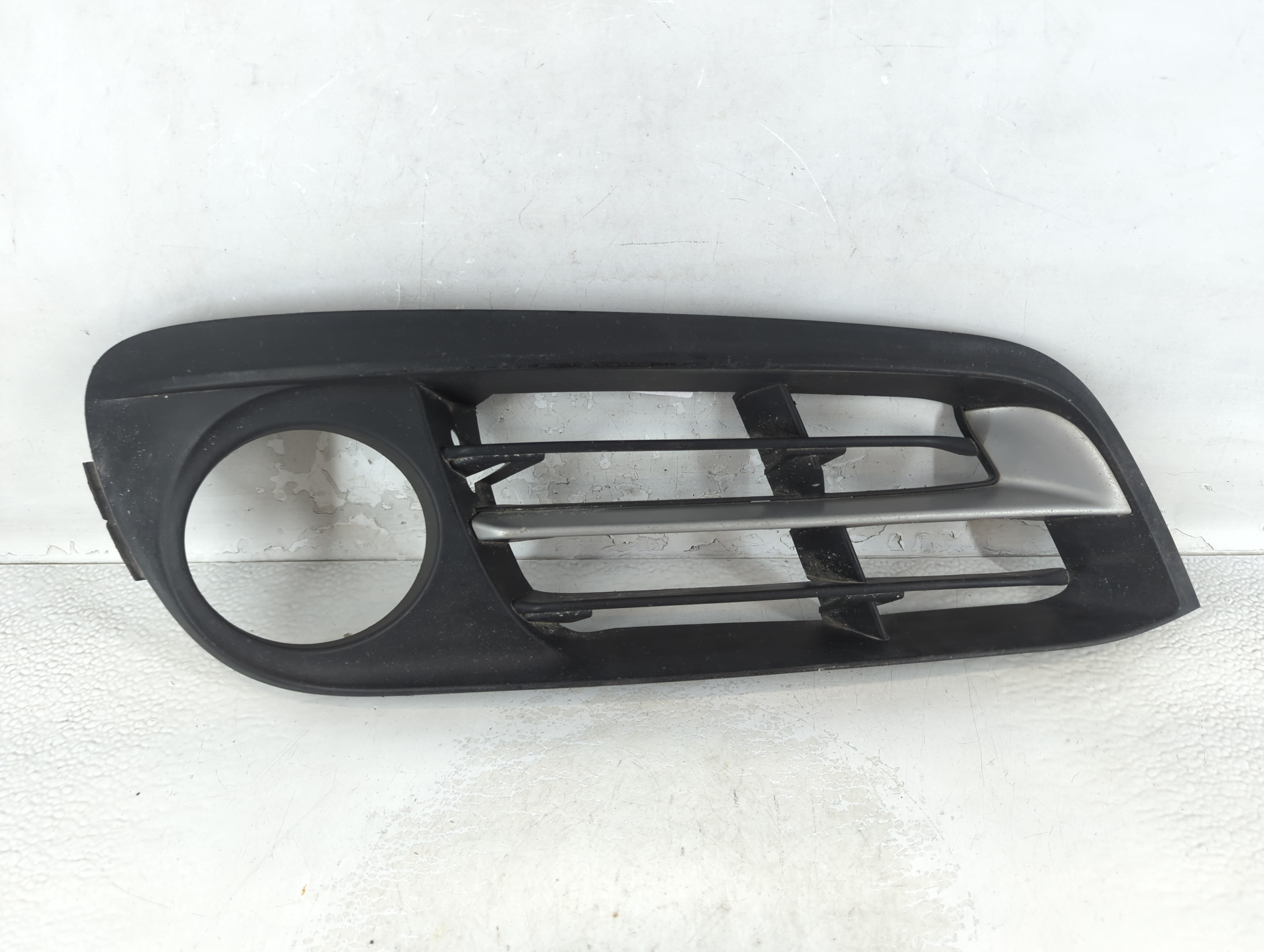 Picture of 2014-2016 Bmw 528i Front Bumper Grille Cover 1070131